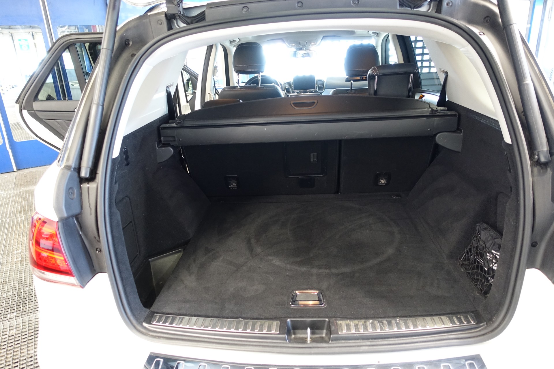 MERCEDES-BENZ GLE 350 d Executive 4Matic 9G-Tronic-image-12