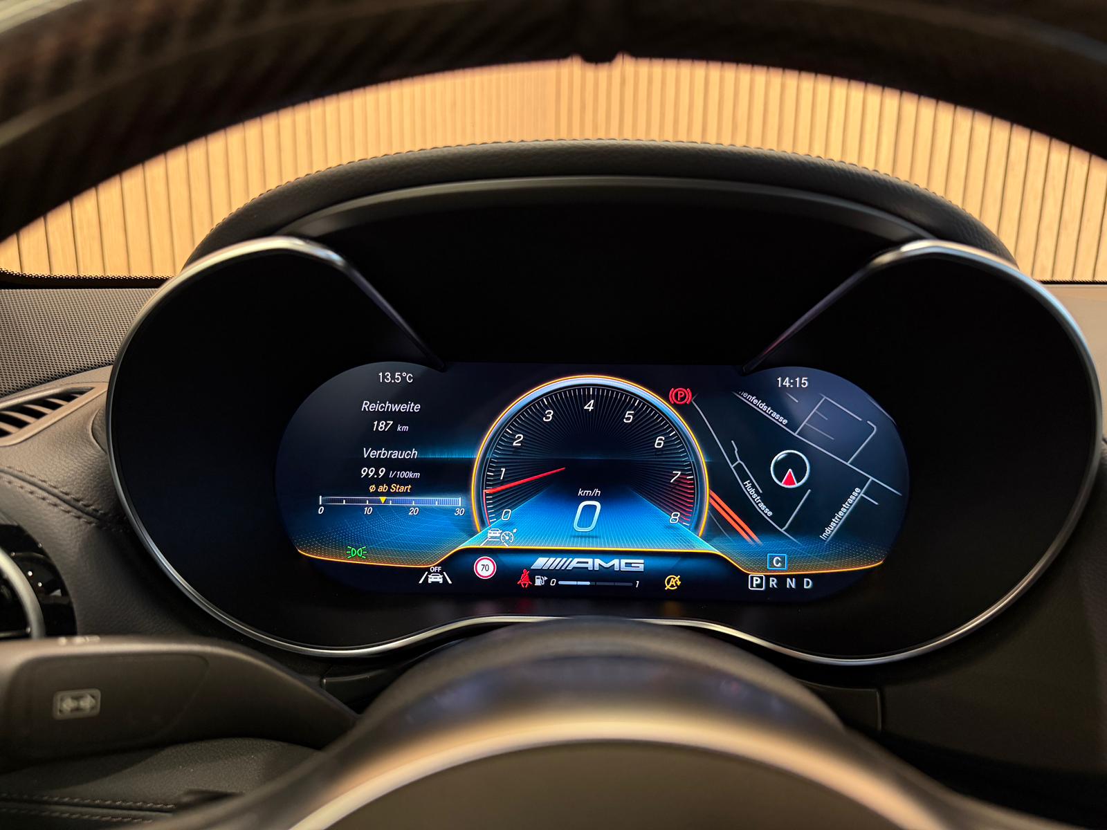 MERCEDES-BENZ AMG GT C Speedshift DCT *CH Fahrzeug* Gratis Service-image-18