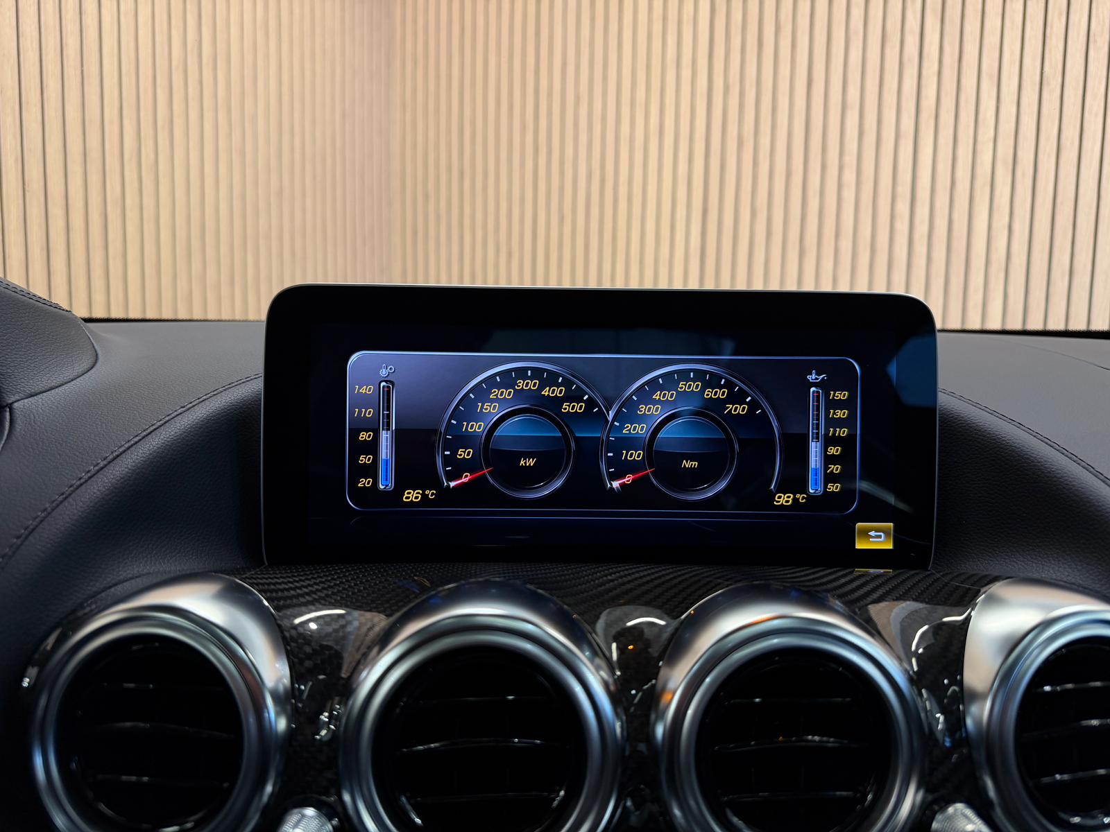 MERCEDES-BENZ AMG GT C Speedshift DCT *CH Fahrzeug* Gratis Service-image-21
