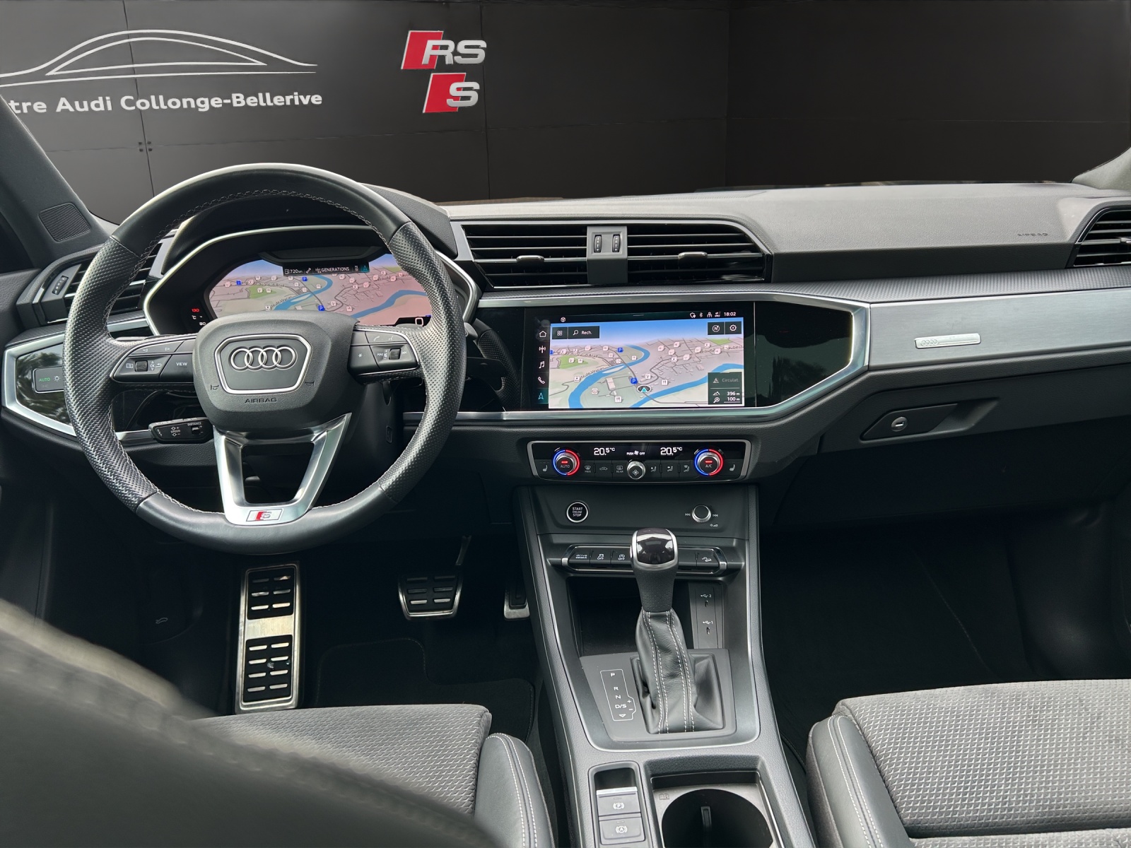 AUDI Q3 35 TFSI S line Attraction S-tronic-image-12