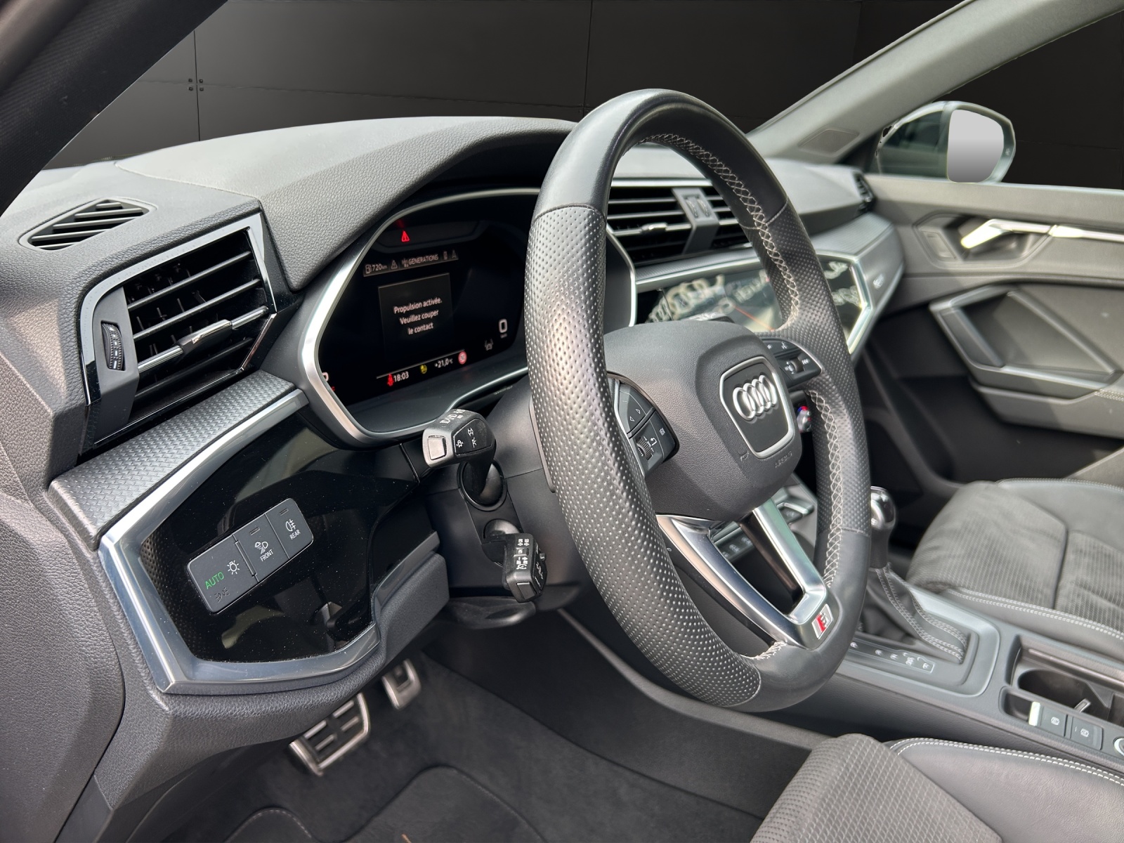 AUDI Q3 35 TFSI S line Attraction S-tronic-image-20