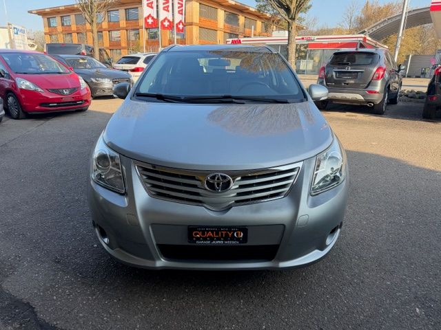 TOYOTA Avensis Sportswagon 1.8 Linea Terra