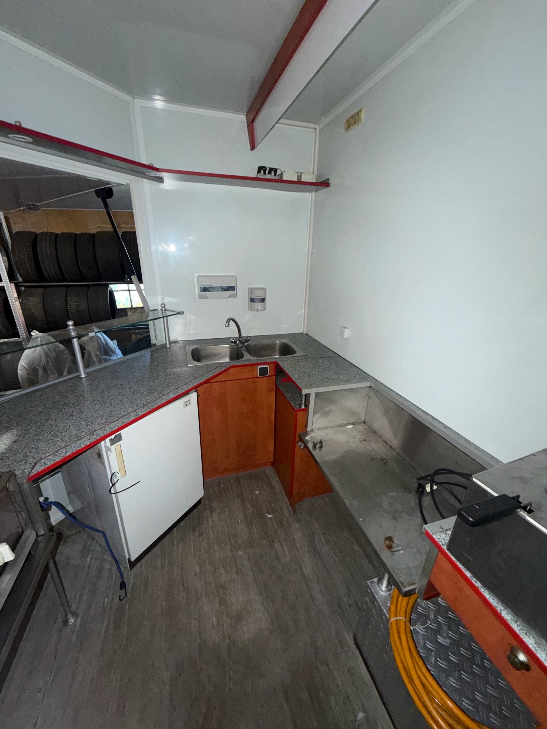 FISCHER VLS 430 Foodtruck-showroom-element-3