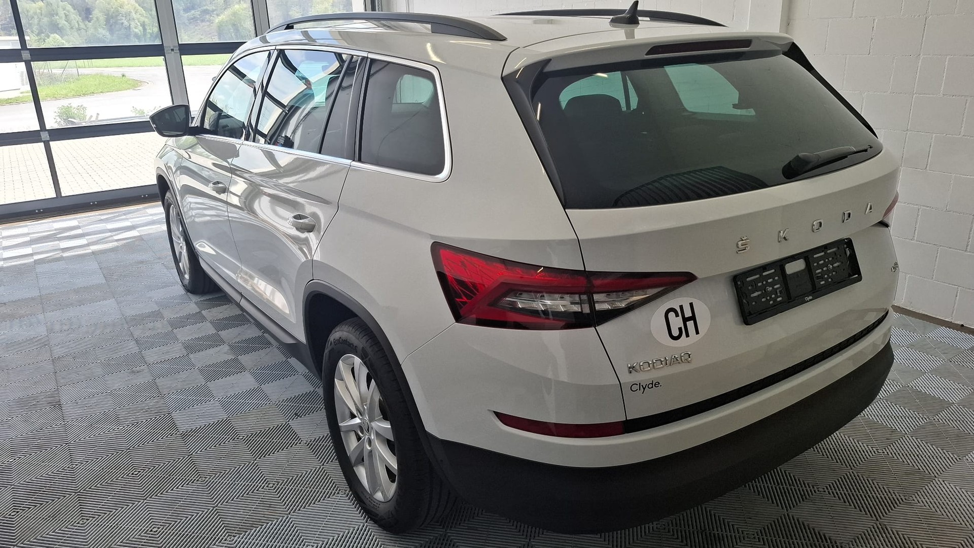 SKODA Kodiaq 2.0 TDI SCR Style 4x4 DSG-image-4