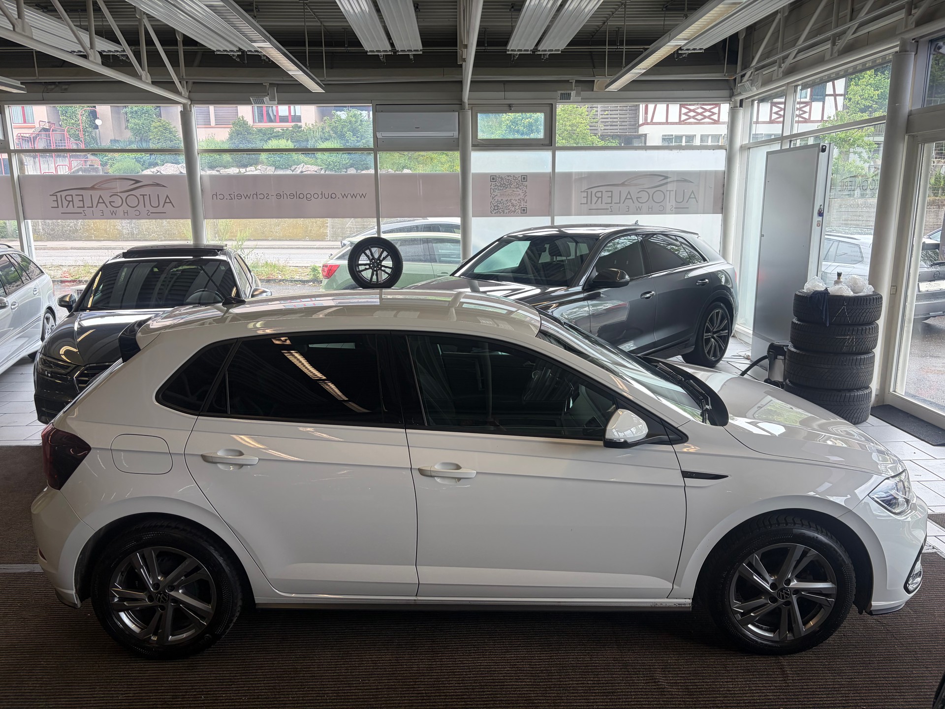 VW Polo 1.0 TSI R-Line DSG | CH | Adaptiver Tempomat ACC | Navi Discover Pro | Digital Cockpit Pro | Lane & Front Assist |-image-27