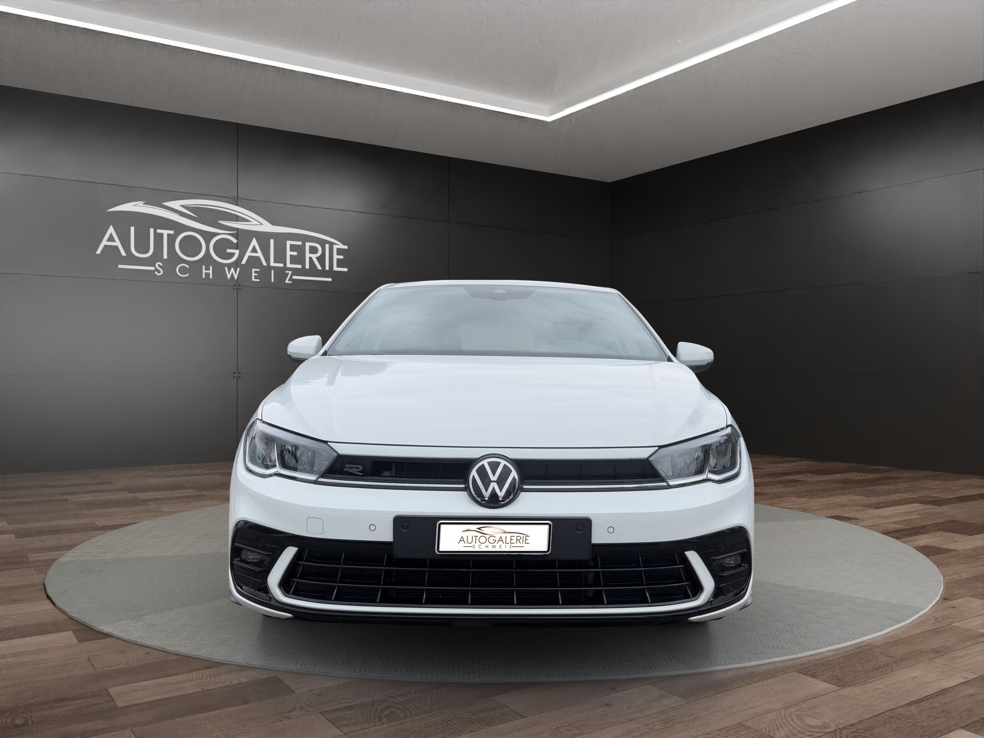 VW Polo 1.0 TSI R-Line DSG | CH | Adaptiver Tempomat ACC | Navi Discover Pro | Digital Cockpit Pro | Lane & Front Assist |-image-6
