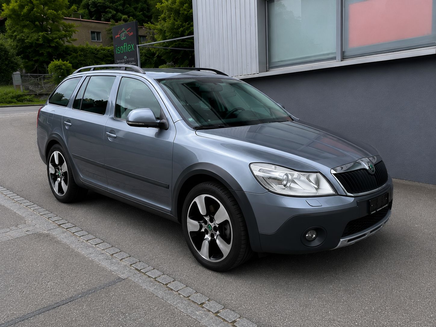 SKODA Octavia Combi 1.8 TSI Scout 4x4