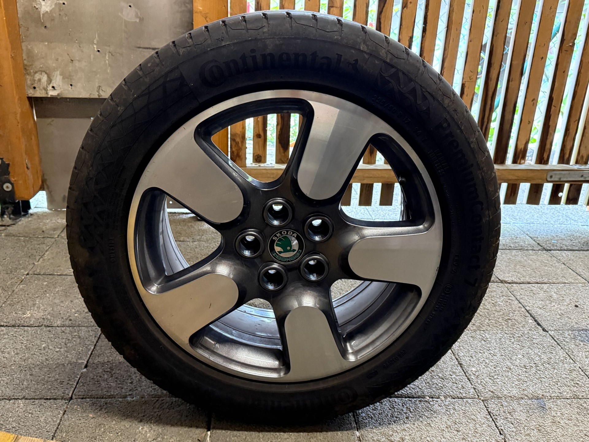 SKODA Octavia Combi 1.8 TSI Scout 4x4-image-15