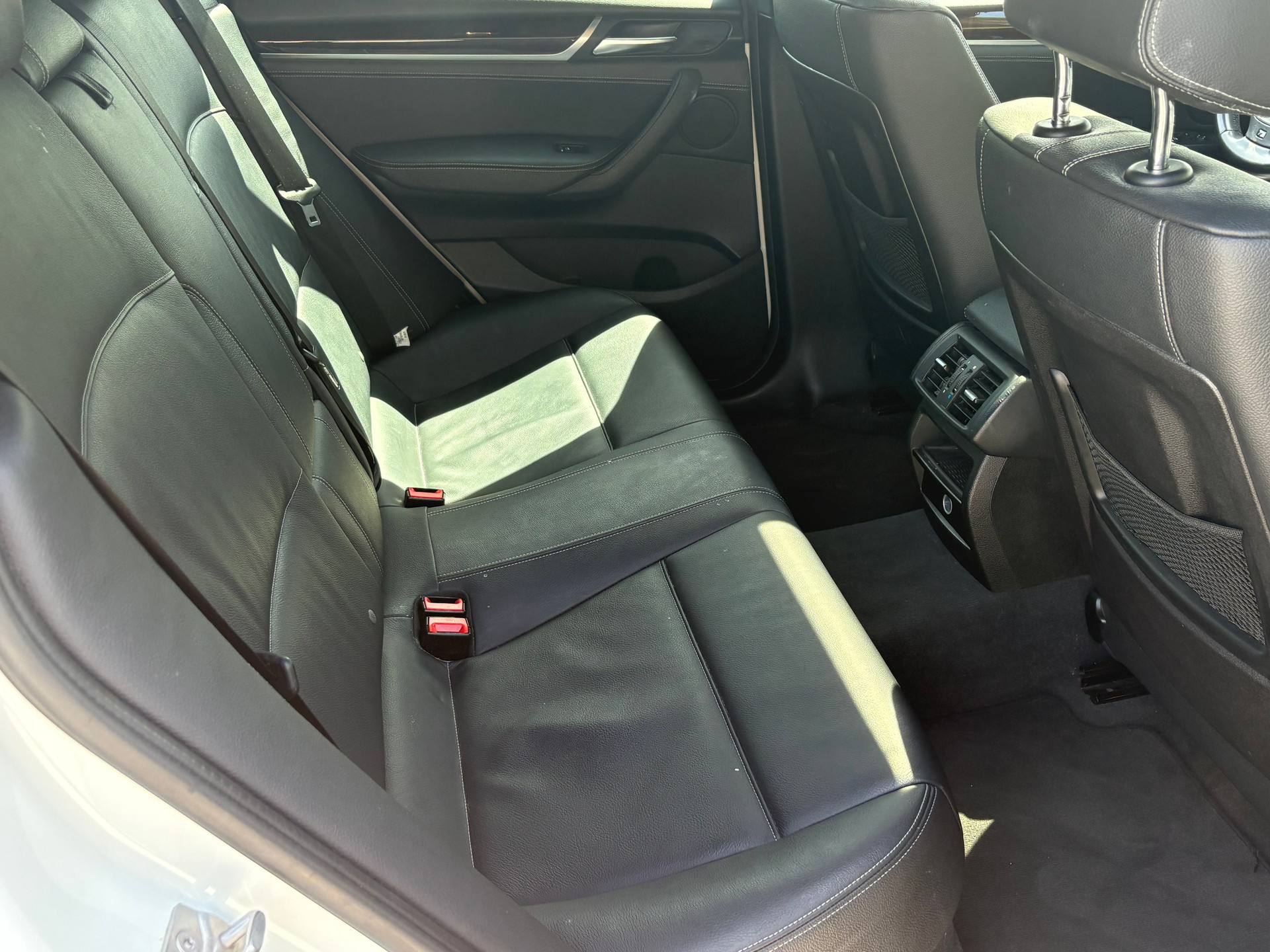 BMW X4 xDrive 28i xLine Steptronic-image-12