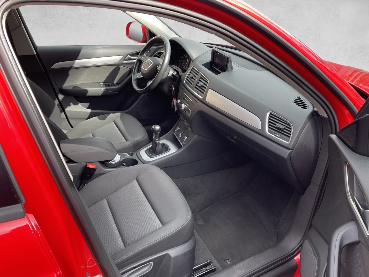 AUDI Q3 1.4 TFSI ultra-image-8