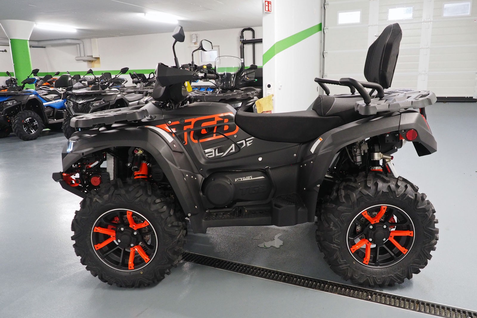 TGB Blade 1000 EFI LT Touring 4x4-image-12