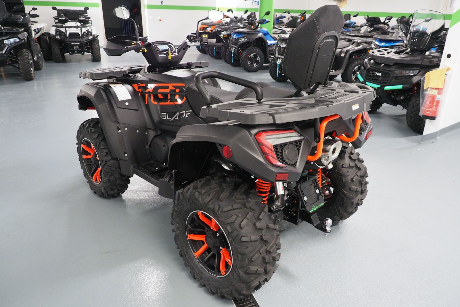 TGB Blade 1000 EFI LT Touring 4x4-image-13