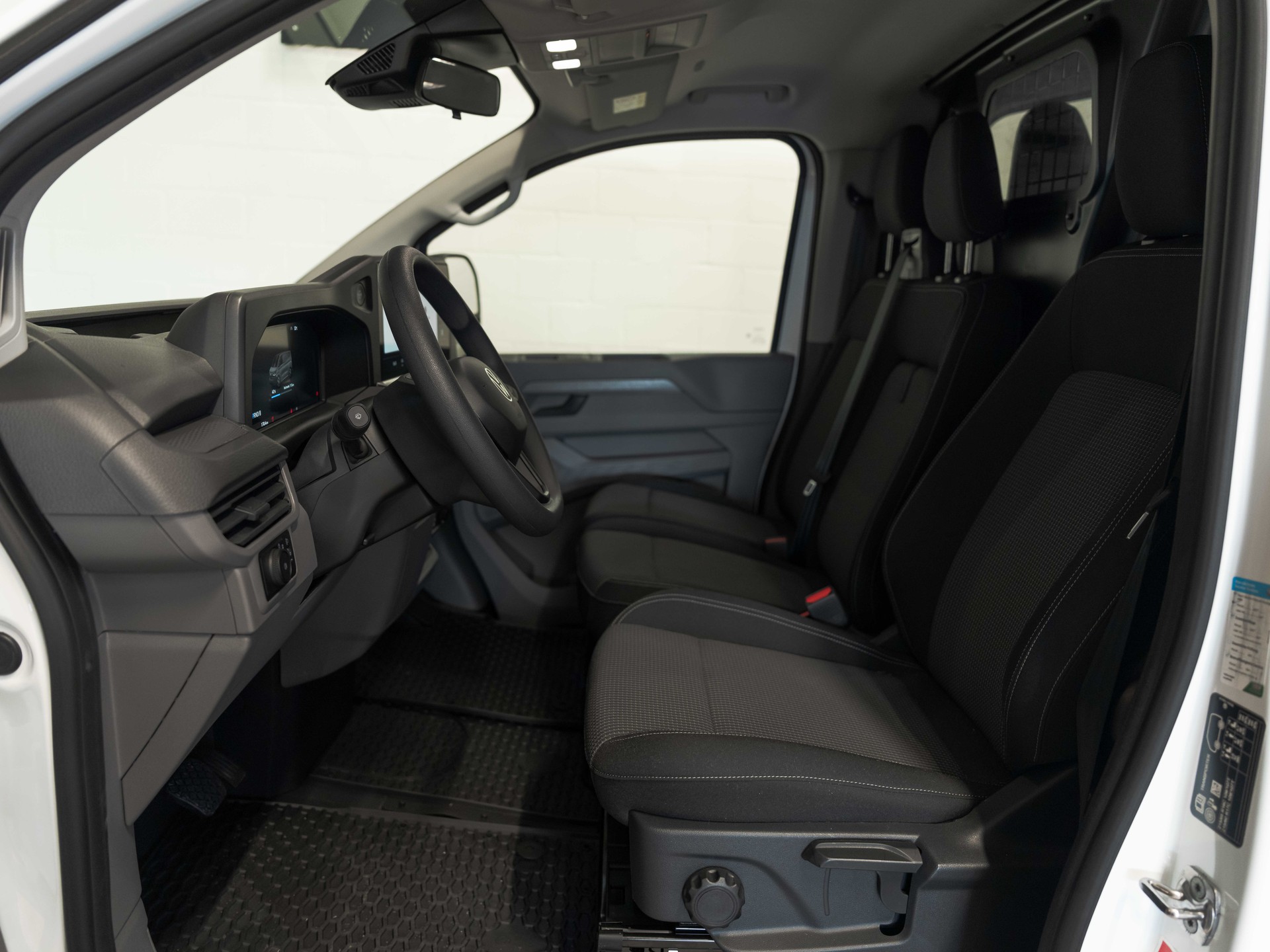 VW e-Transporter 63,8 kWh 5 Jahre oder 150'000km Werksgarantie-image-13