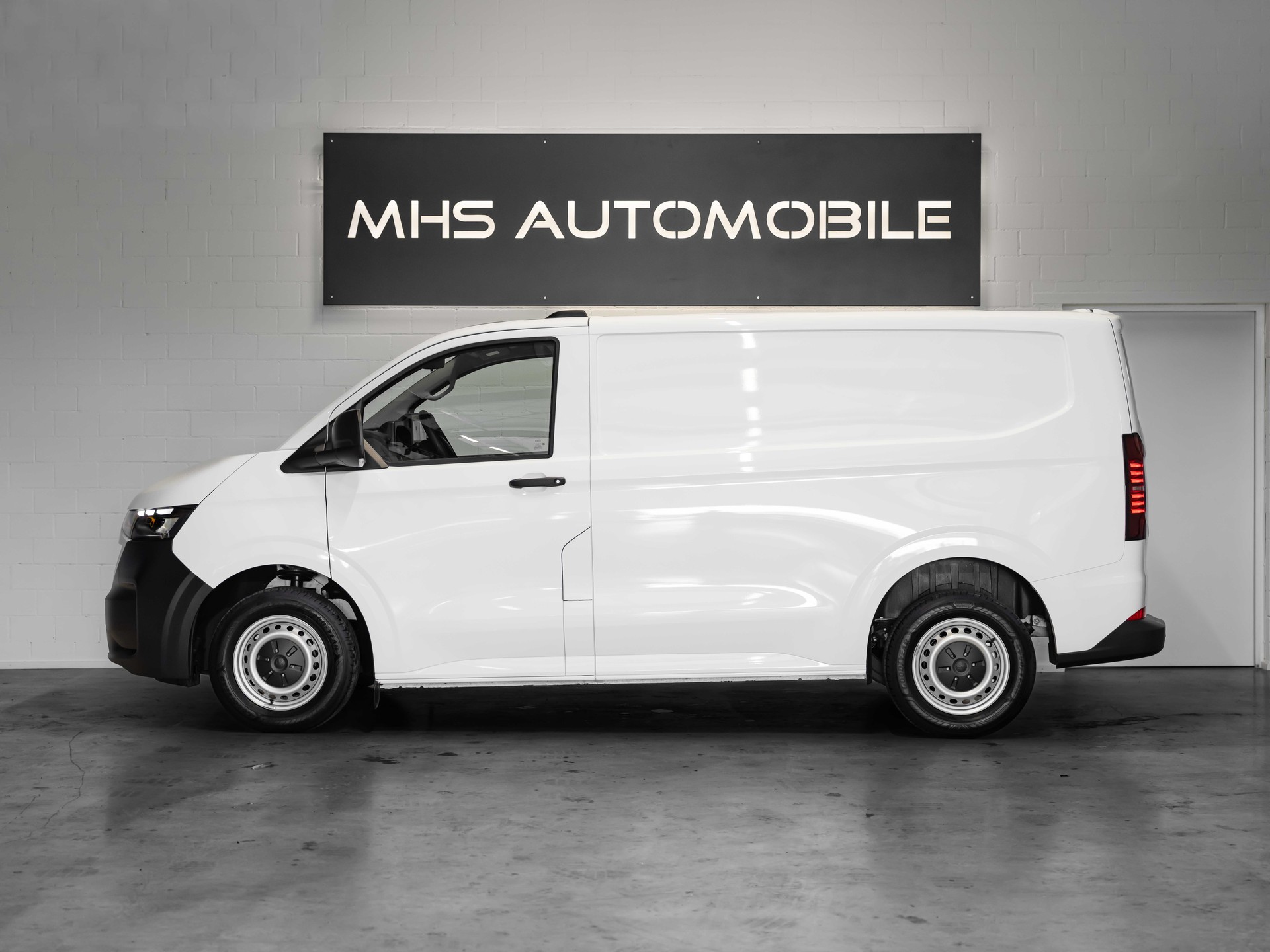 VW e-Transporter 63,8 kWh 5 Jahre oder 150'000km Werksgarantie-showroom-element-1