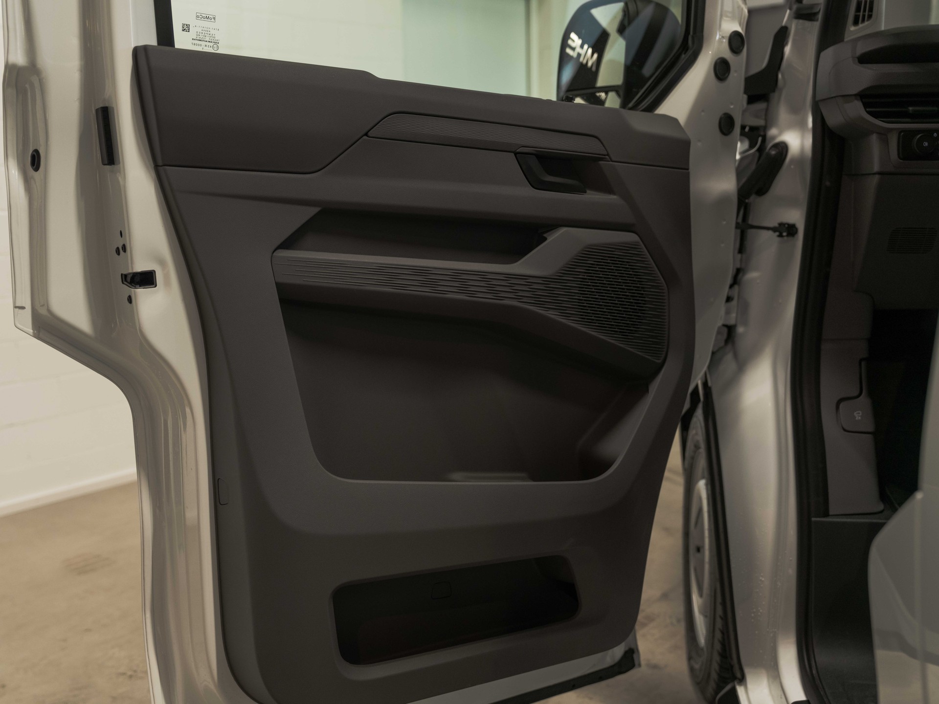 VW e-Transporter 63,8 kWh 5 Jahre oder 150'000km Werksgarantie-image-19