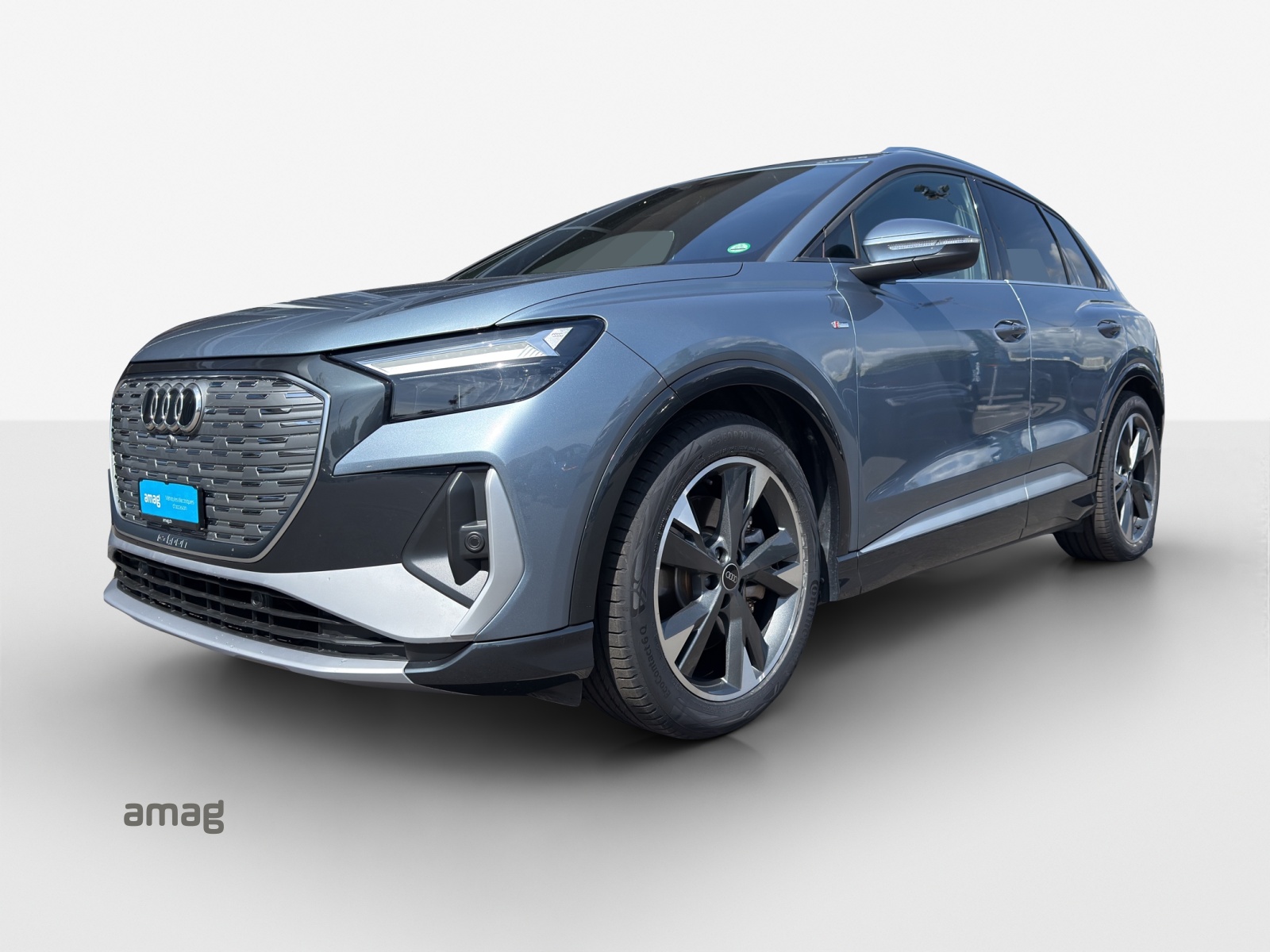 AUDI Q4 e-tron 40