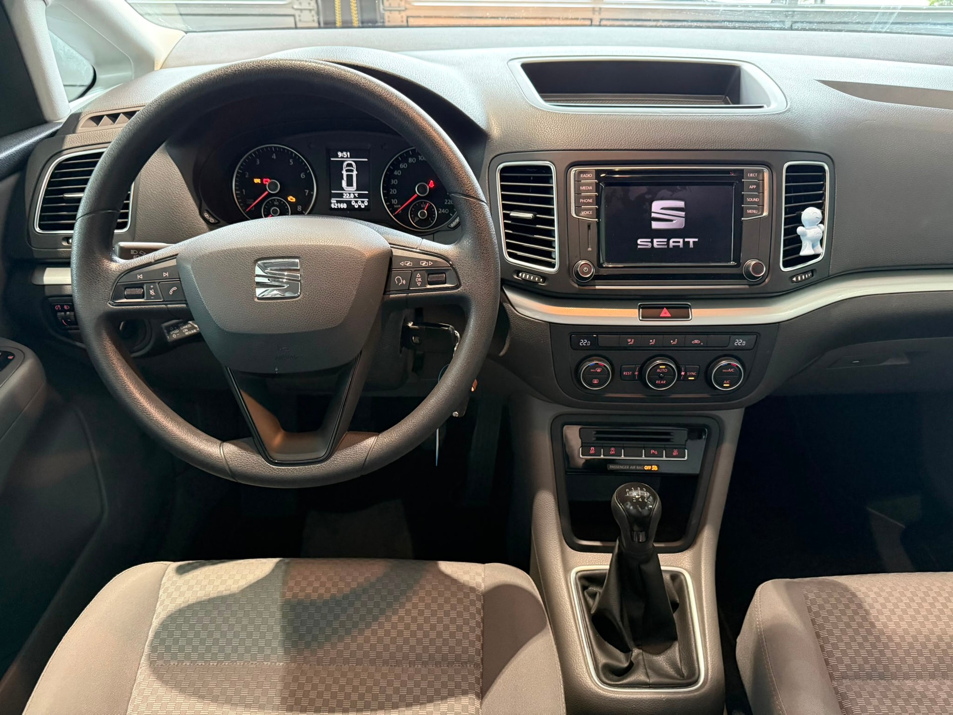 SEAT Alhambra 1.4TSI Sol-image-12