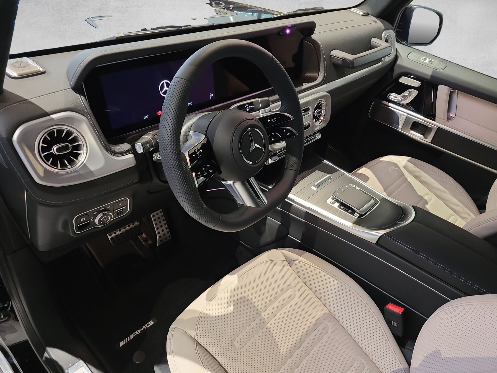 MERCEDES-BENZ G 450d 9G-Tronic-image-6