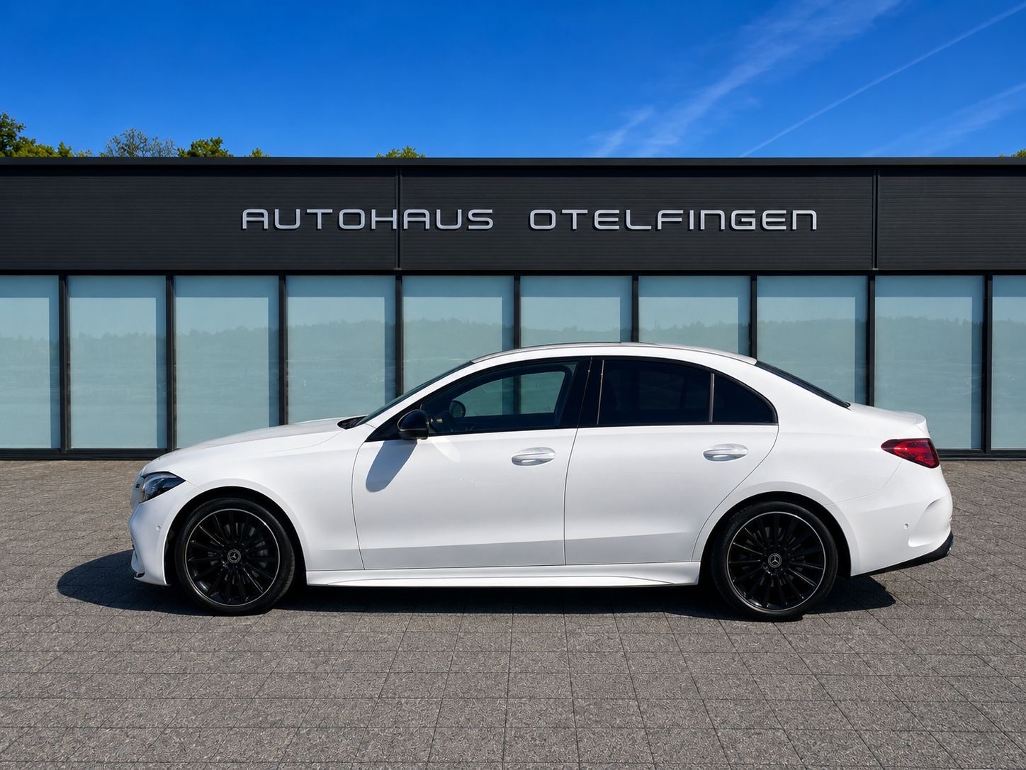 MERCEDES-BENZ C 200 AMG Line 4matic