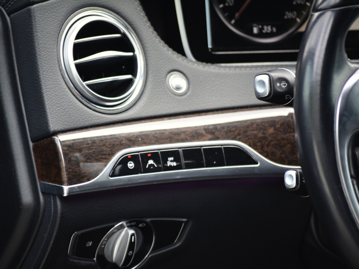 MERCEDES-BENZ S 350 L BlueTEC 7G-Tronic-image-12