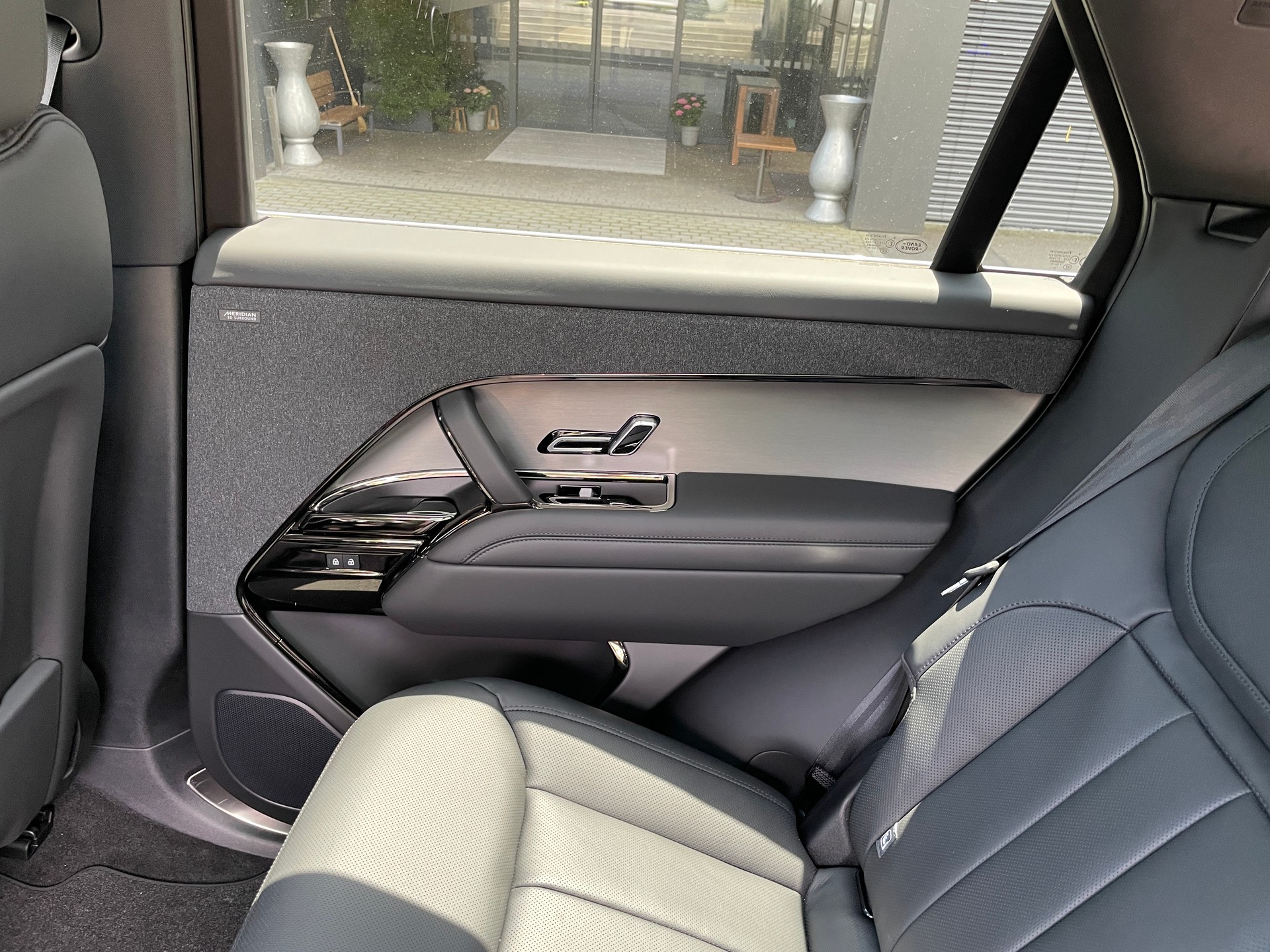 LAND ROVER Range Rover Sport P440e 3.0 Si6 PHEV Dynamic HSE Automatic-image-22