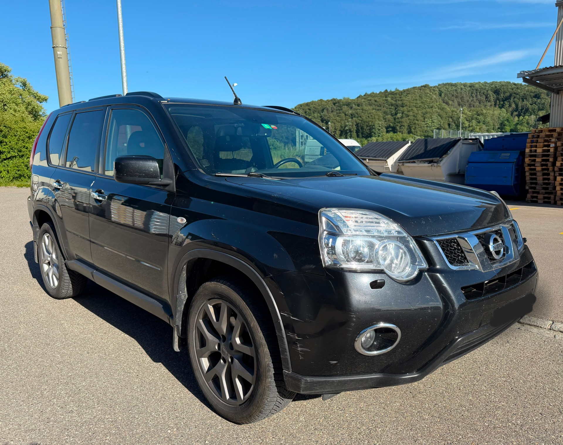 NISSAN X-TRAIL