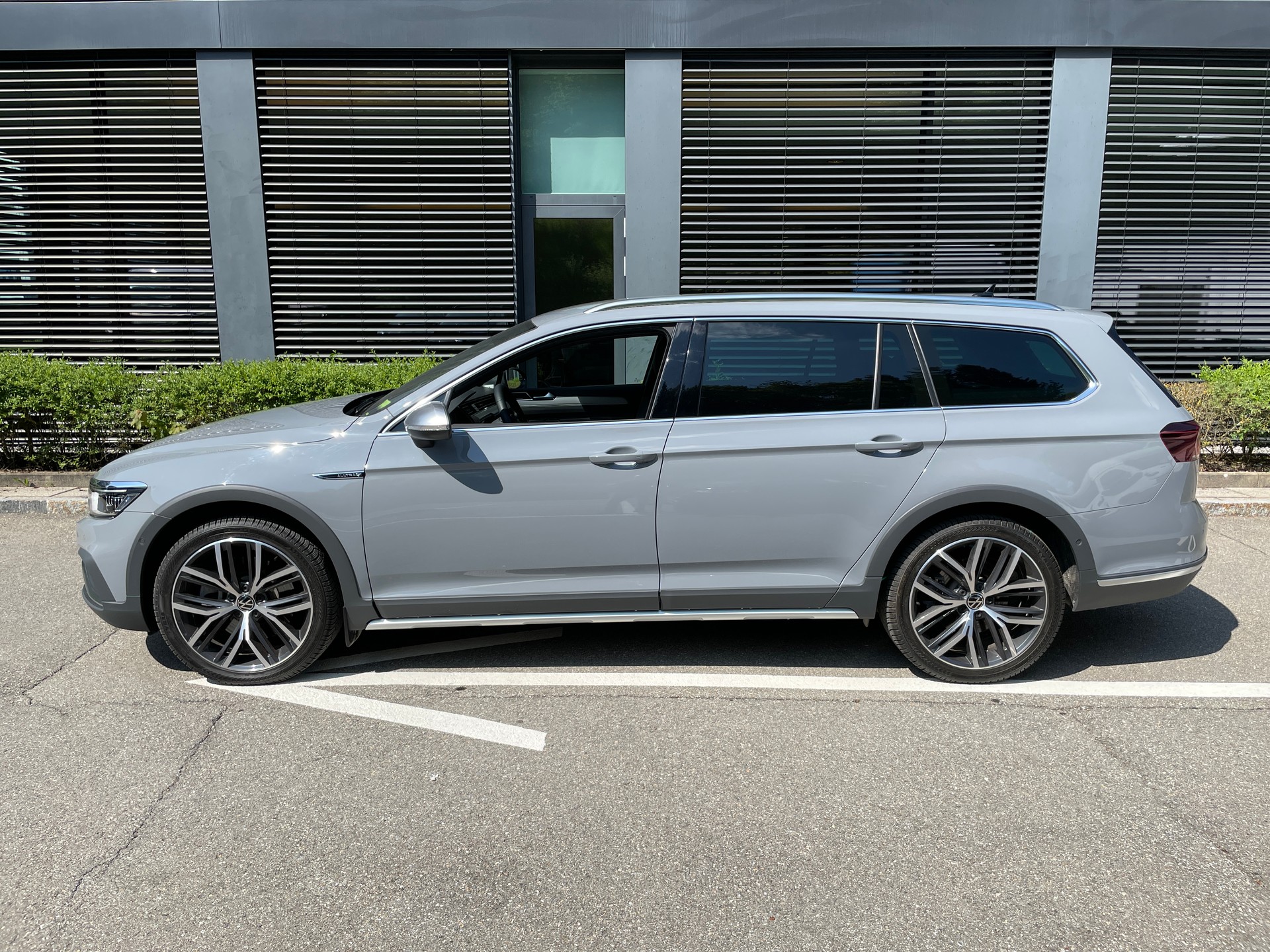 VW Passat Alltrack 2.0 TSI 4Motion DSG-showroom-element-1