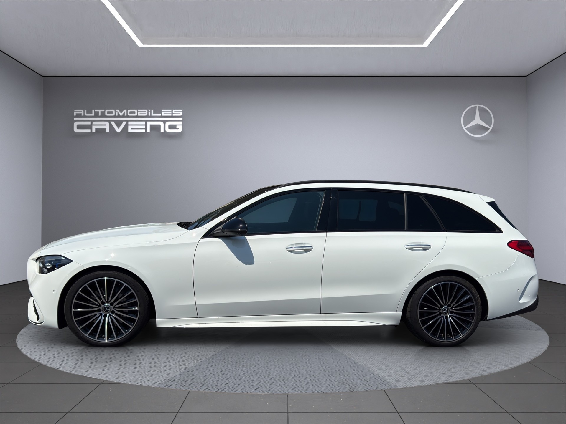 MERCEDES-BENZ C 200 T 4Matic AMG Line-showroom-element-1