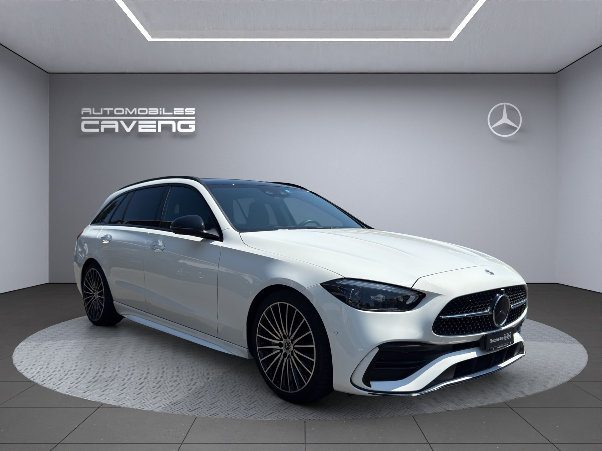 MERCEDES-BENZ C 200 T 4Matic AMG Line-image-6