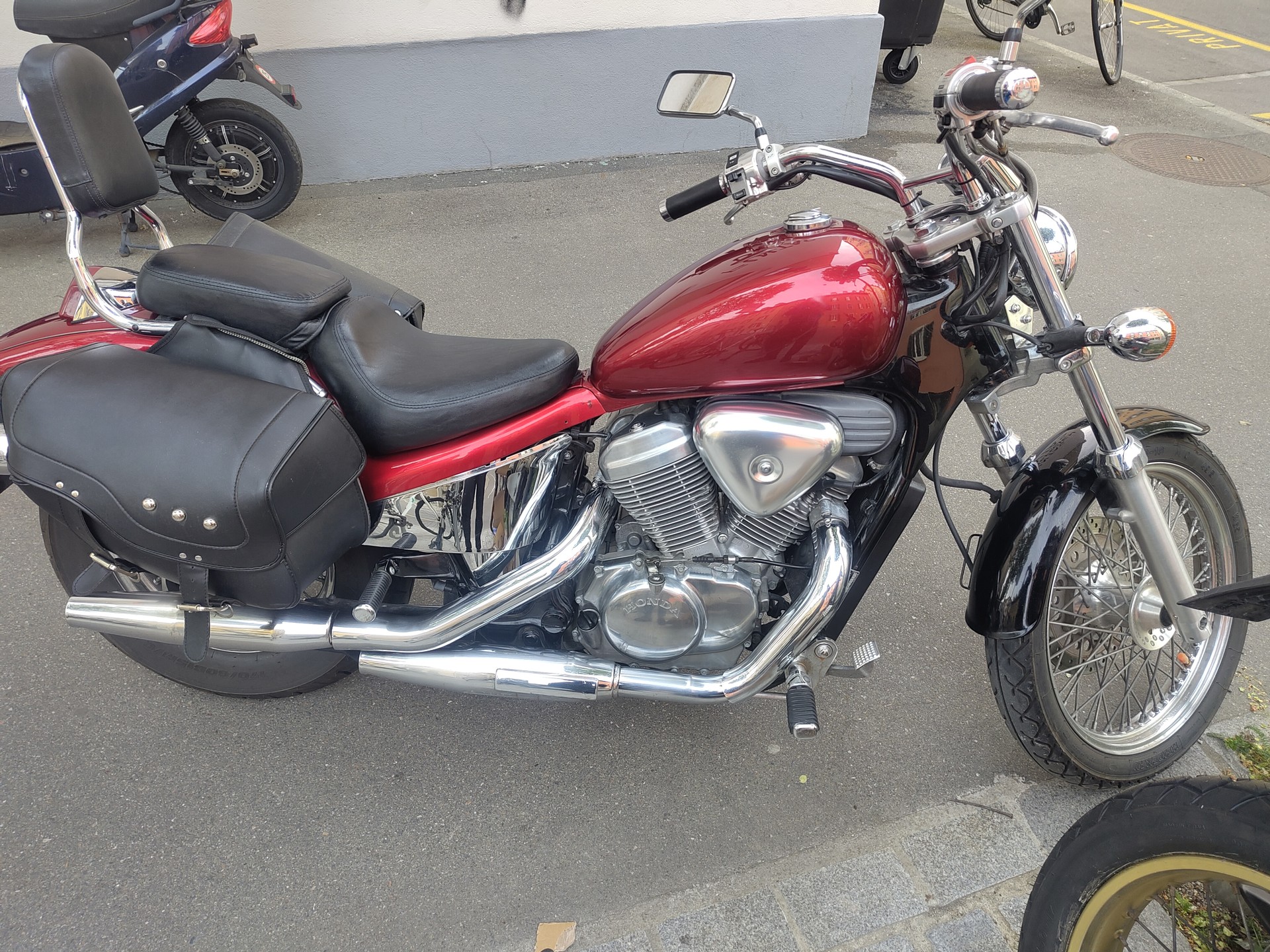 HONDA VT 600 C P-V Shadow-image-0