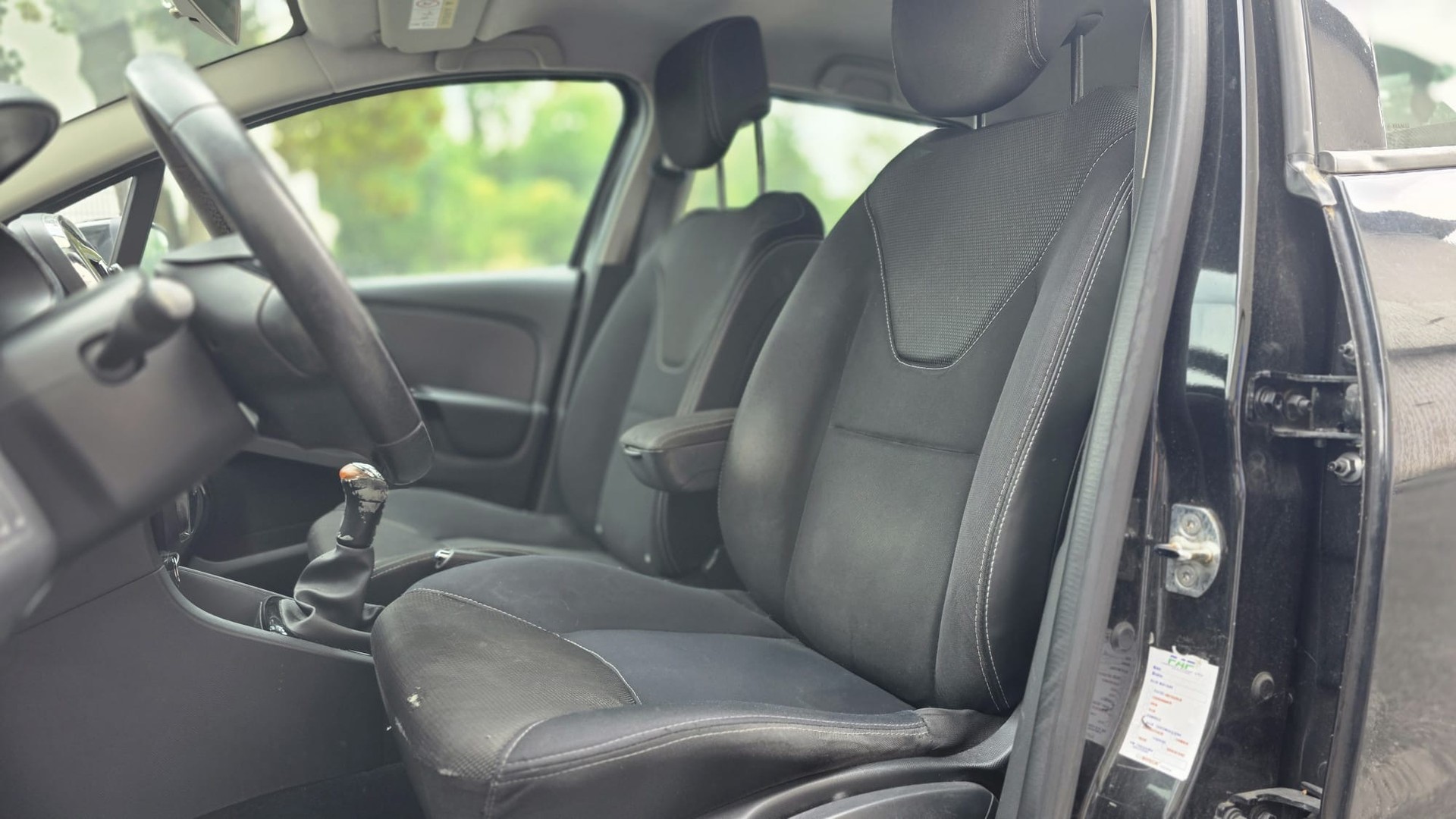RENAULT Clio 1.5 dCi Dynamique-image-9