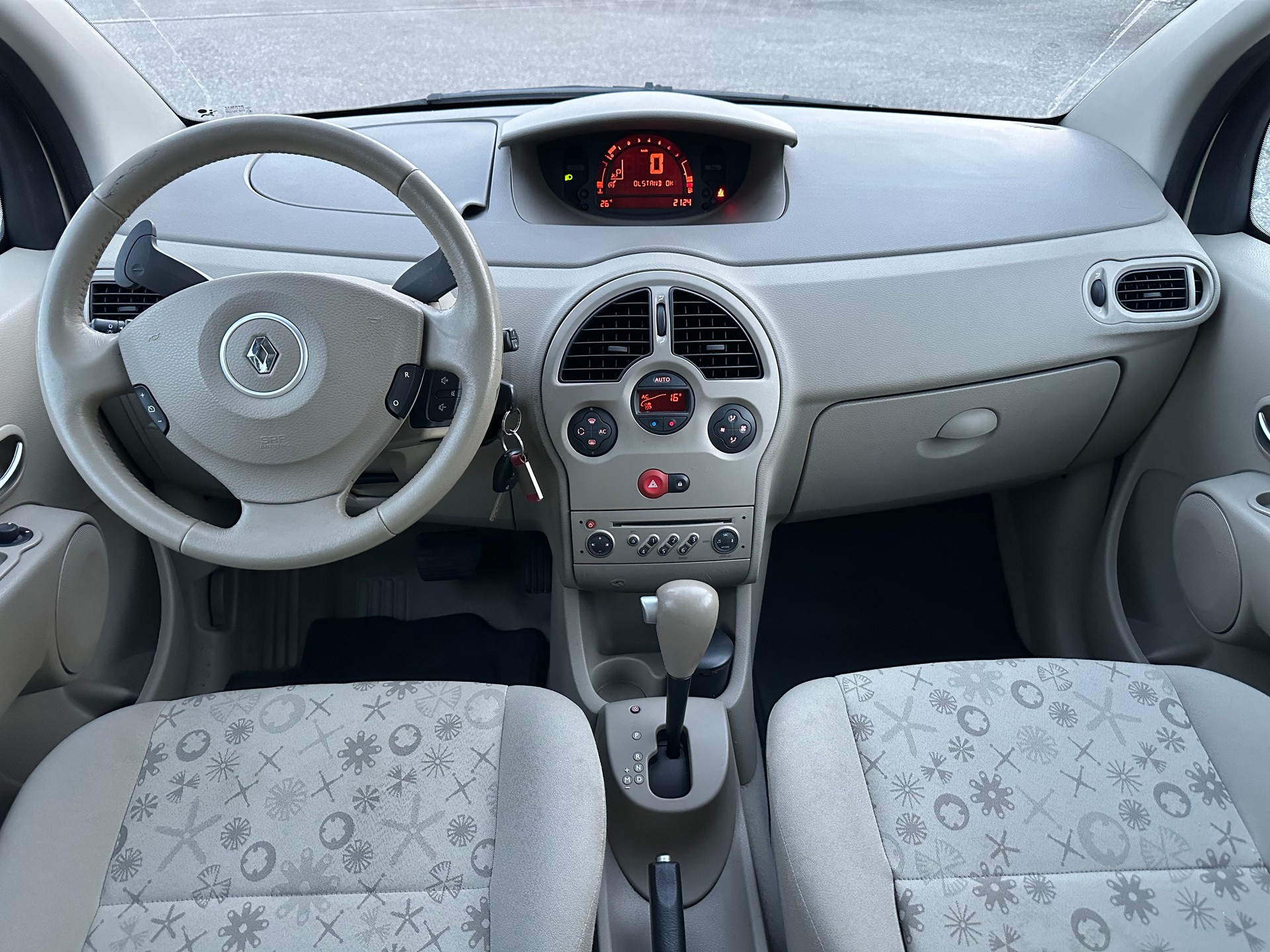 RENAULT 1,6 16V-image-12