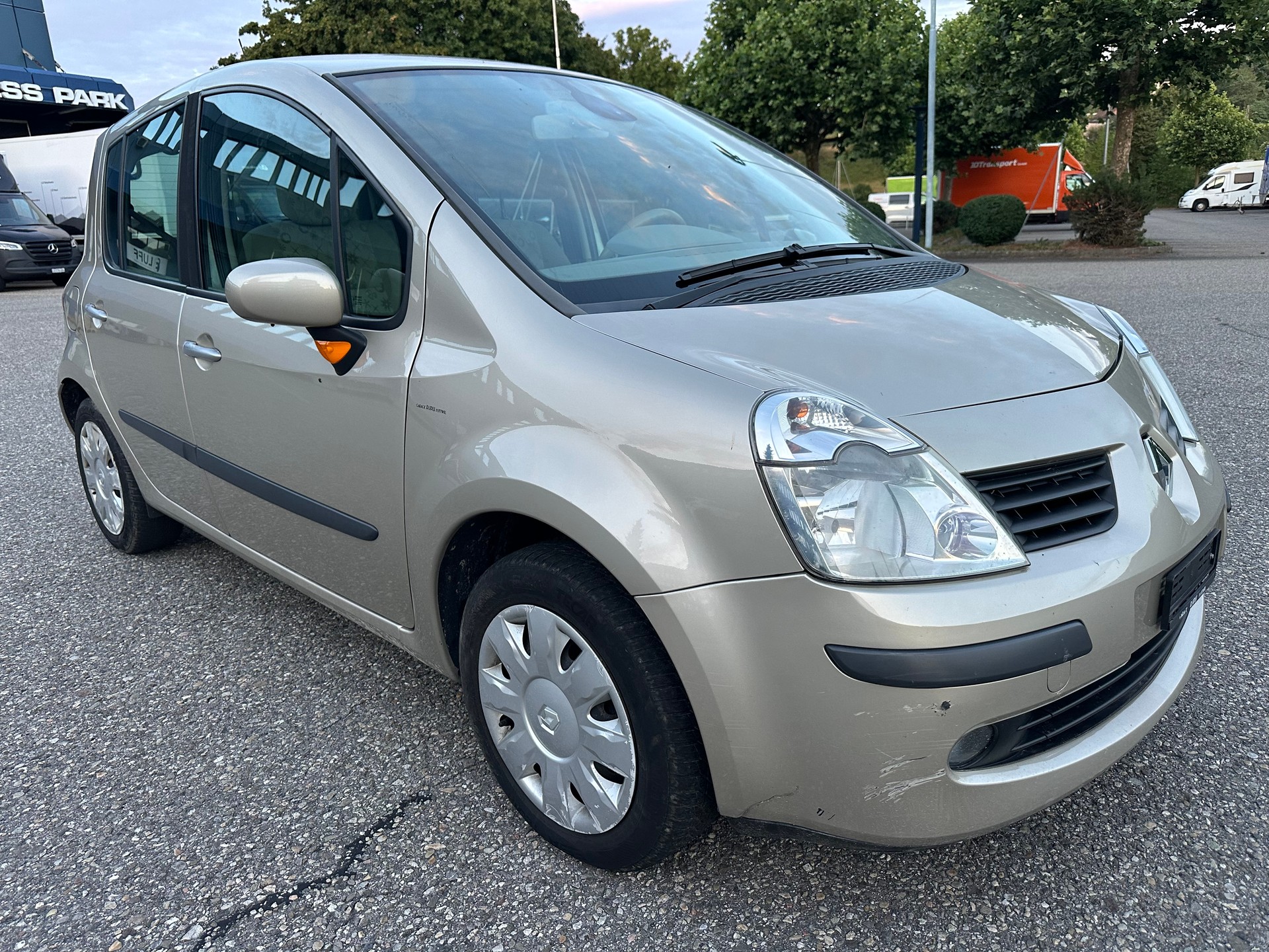 RENAULT 1,6 16V-image-2