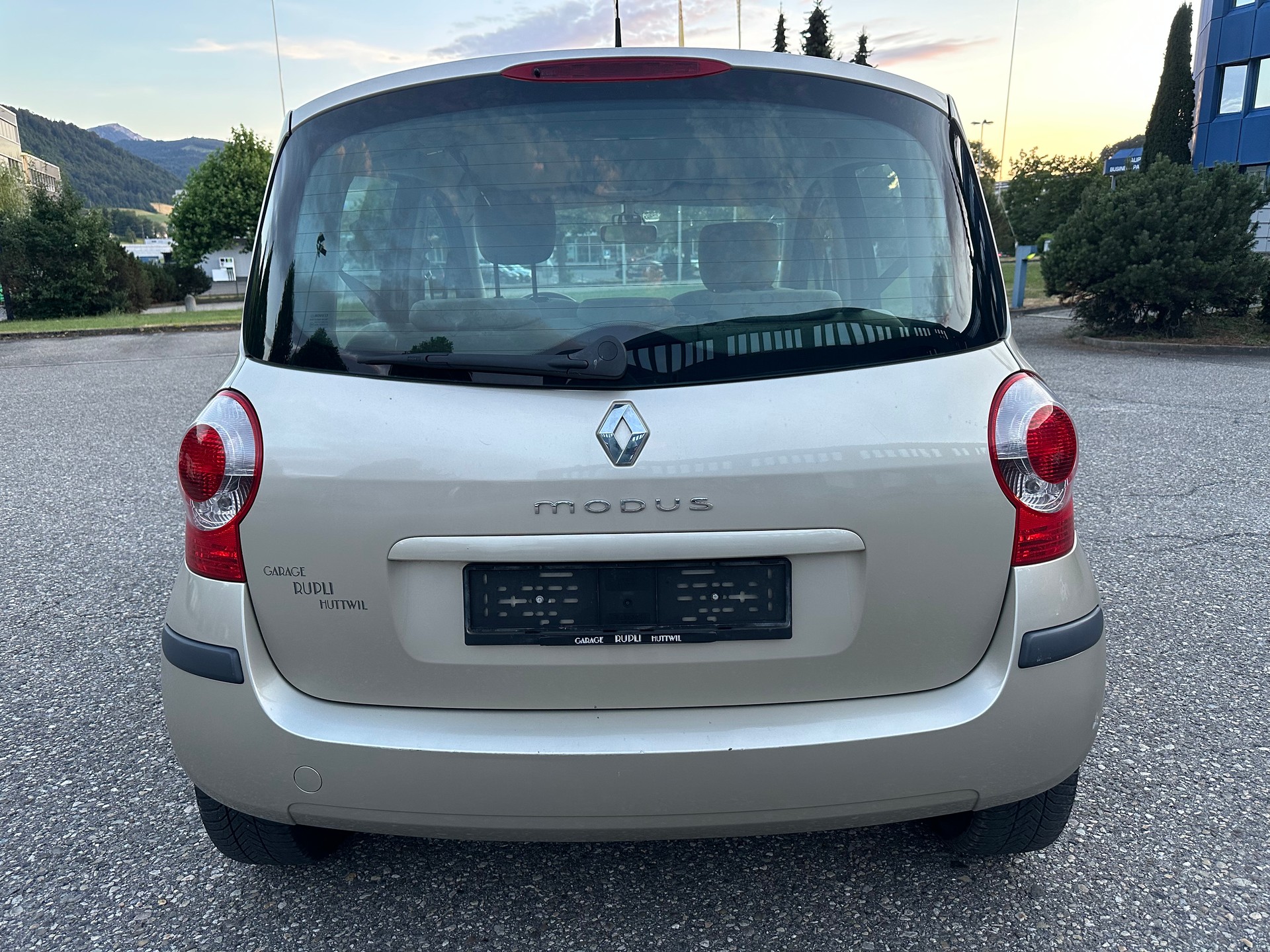 RENAULT 1,6 16V-image-6