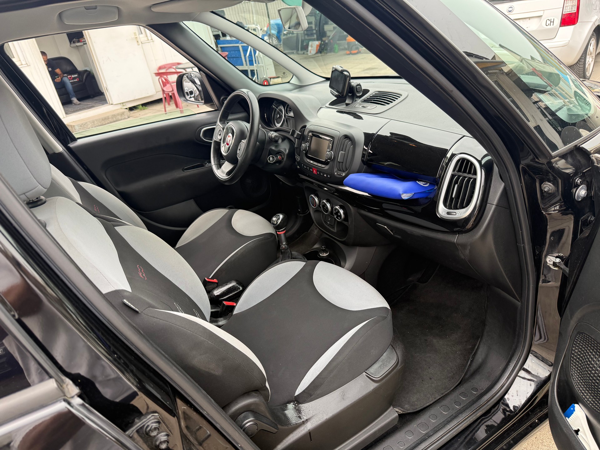 FIAT 500L 1.3 JTD Lounge-image-8