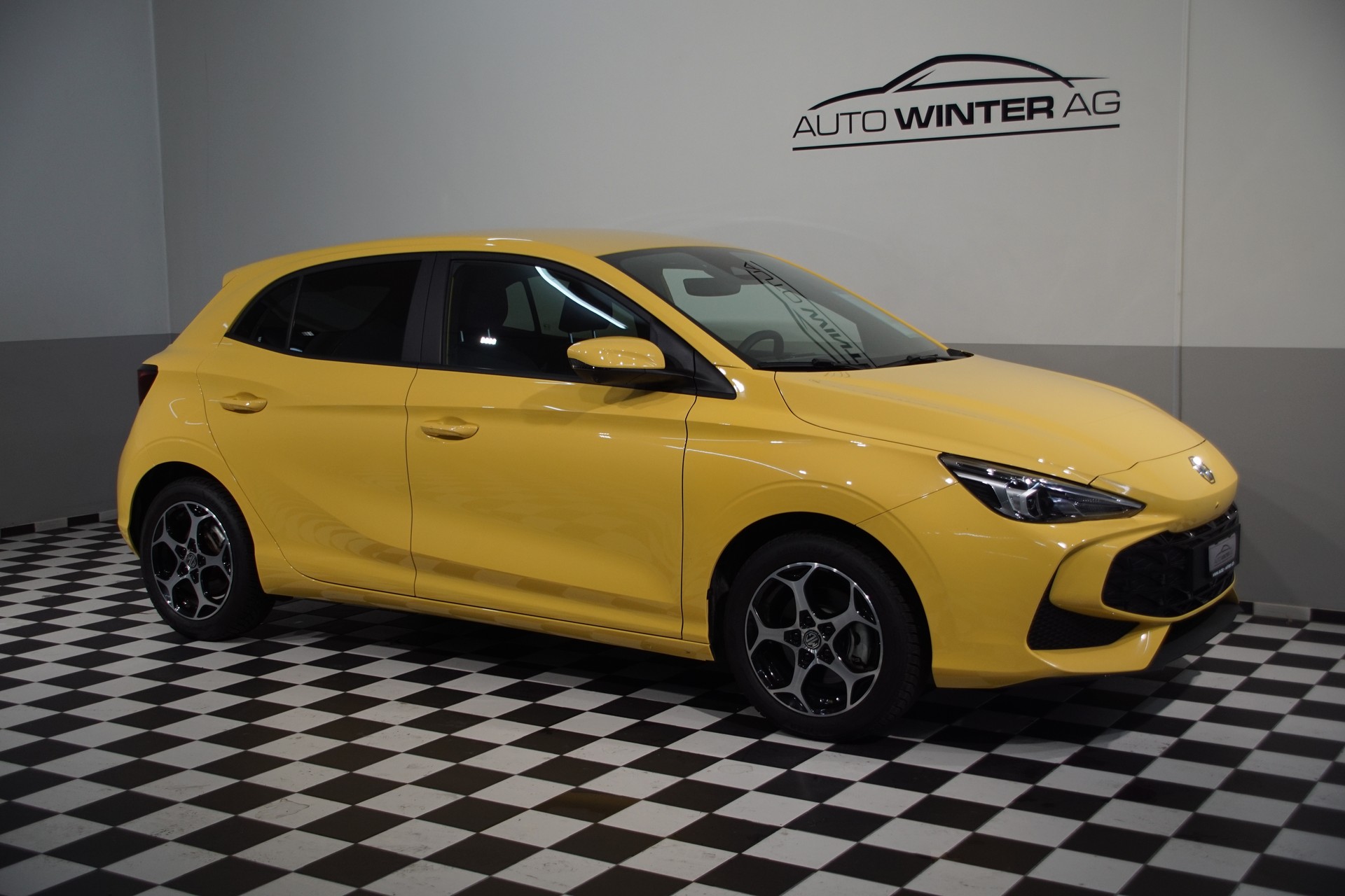 MG 3 1.5 Hybrid Luxury Aut. *swiss Edition*-showroom-element-2