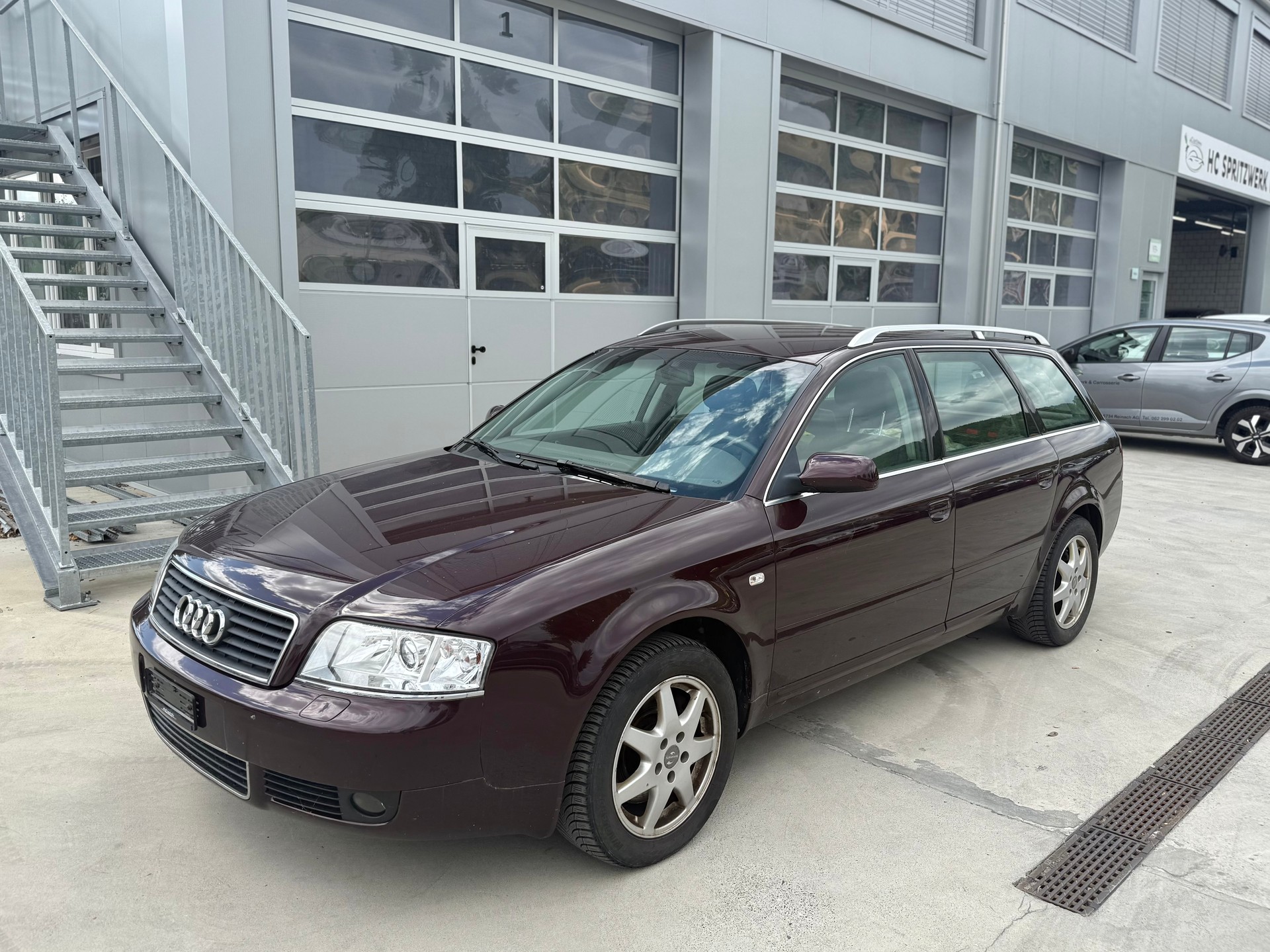 AUDI A6 Avant 2.4 quattro