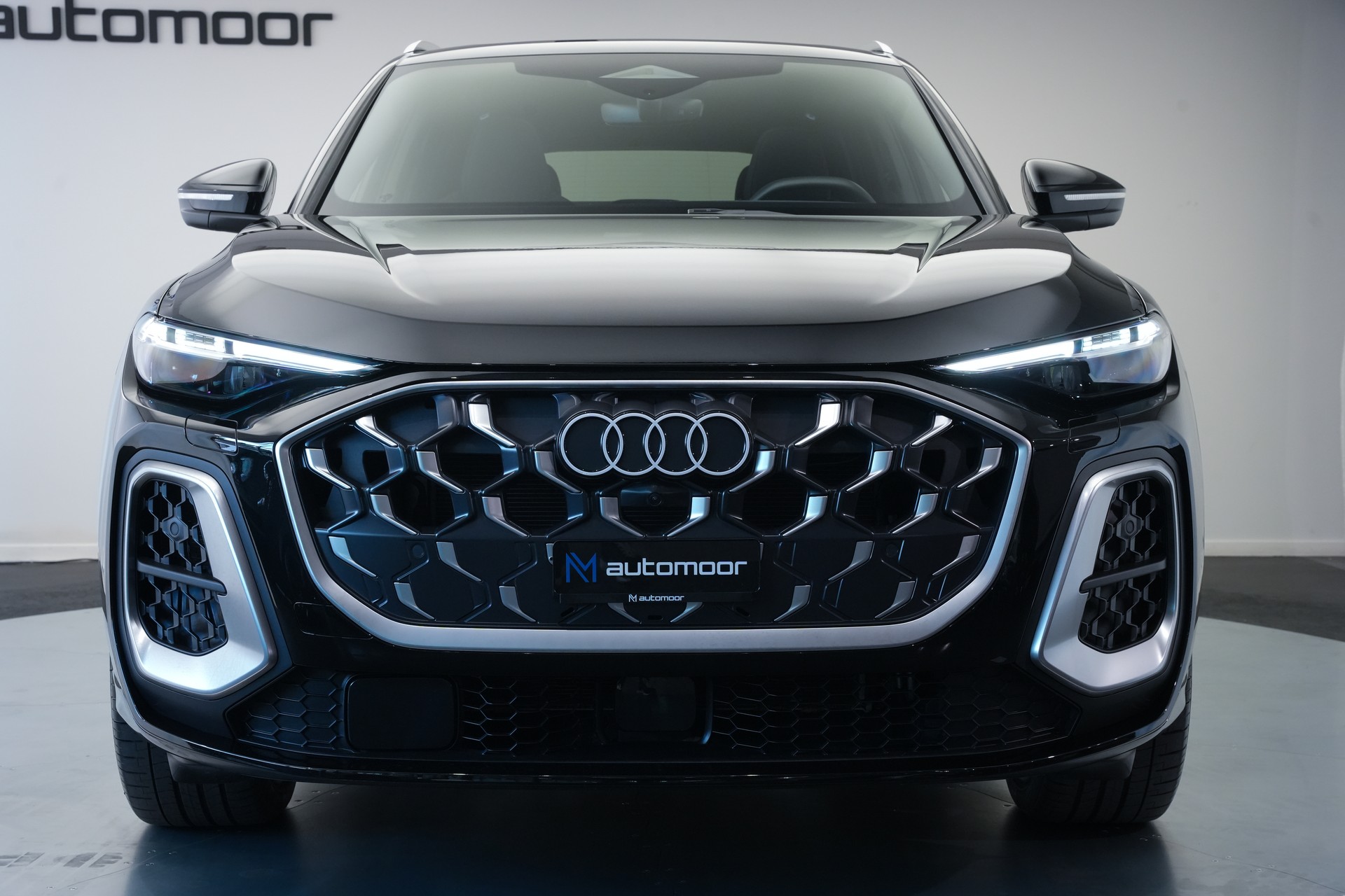 AUDI SQ5 TFSI quattro S-tronic *Luftfederung* *Panorama* *Leder* *HuD*-image-51
