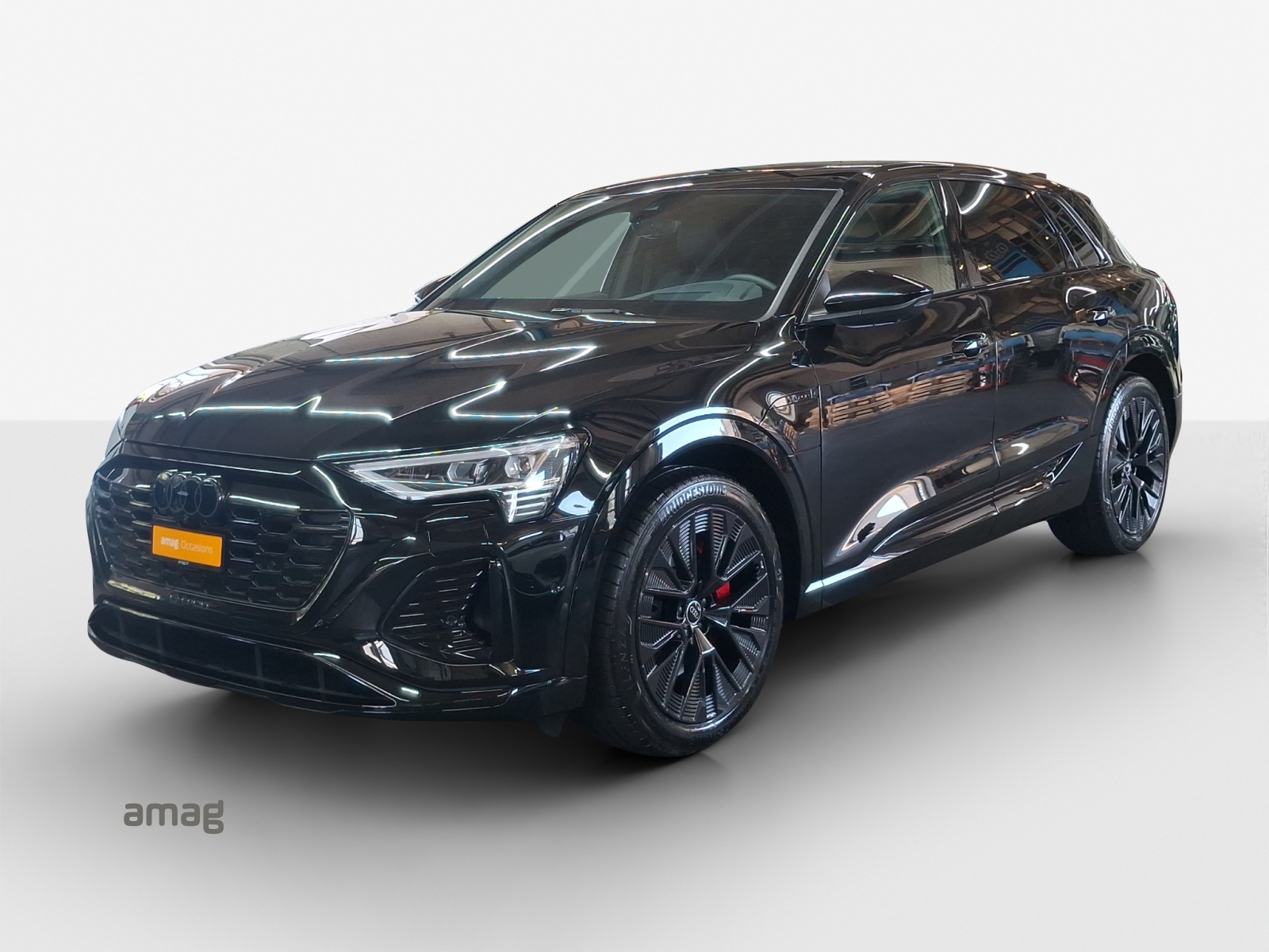 AUDI Q8 55 e-tron Black Edition quattro