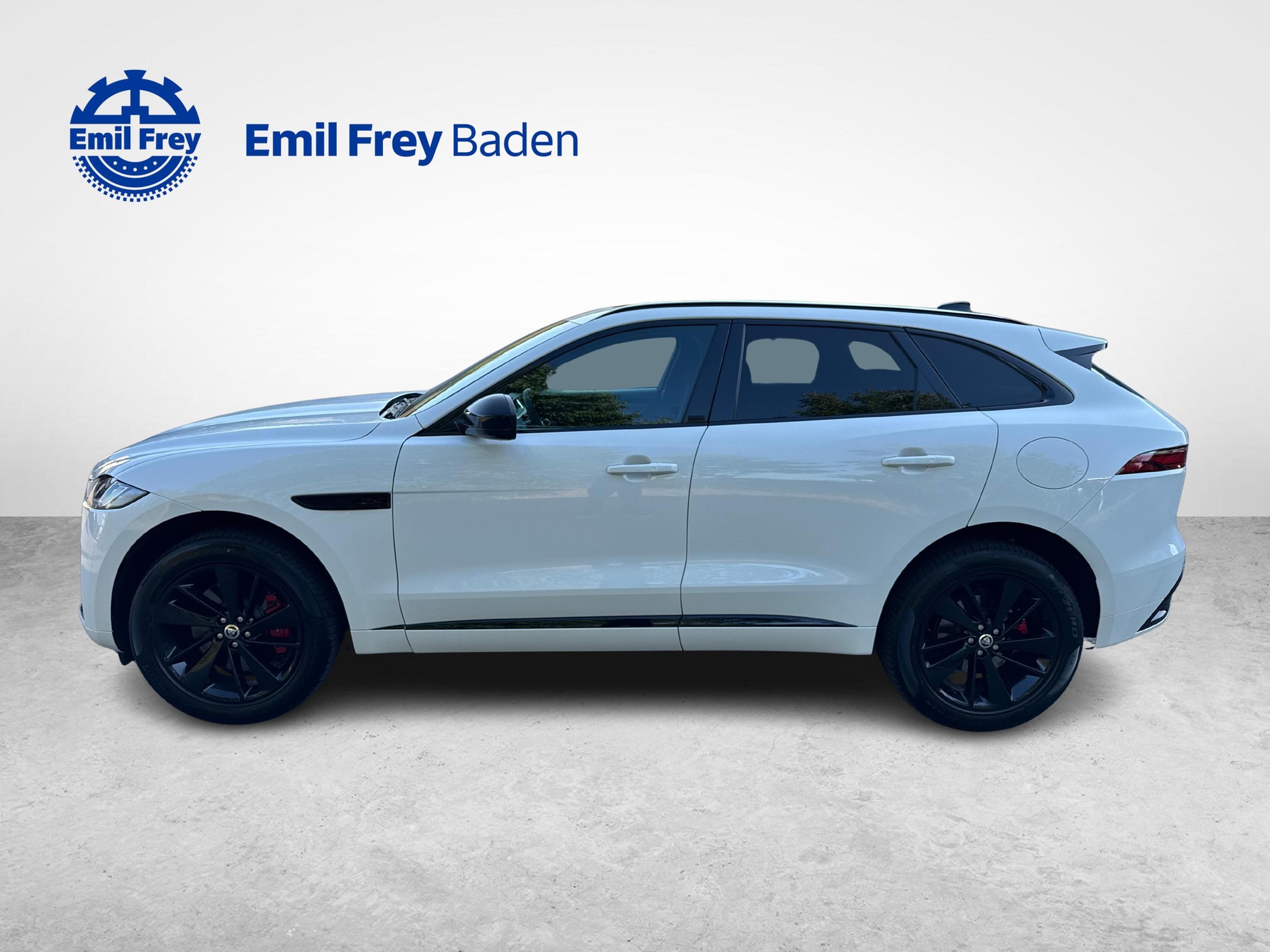 JAGUAR F-Pace 2.0 P400e R-Dynamic SE AWD-showroom-element-1