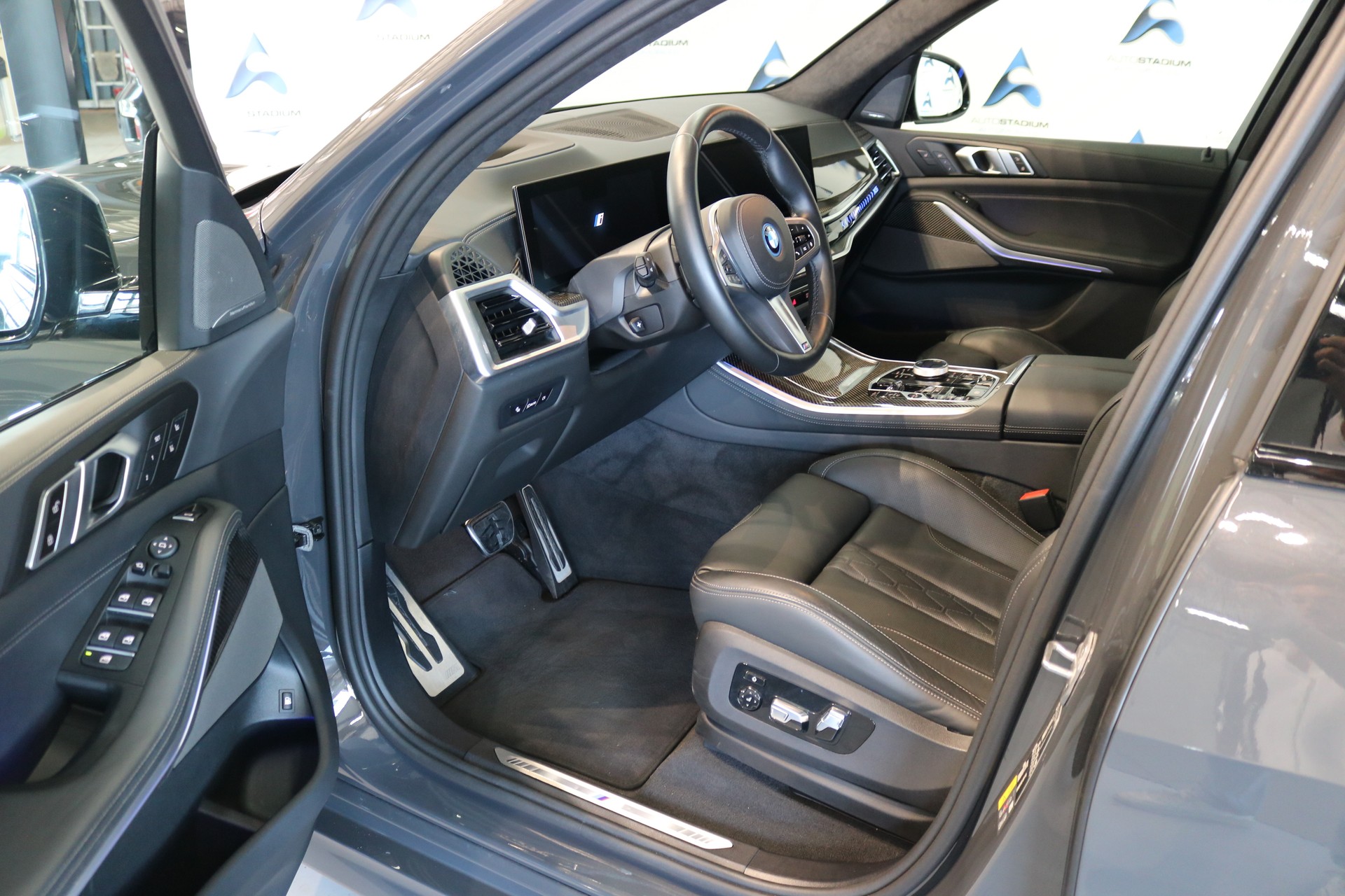 BMW X5 xDrive 50e M Sport Pro Steptronic-showroom-element-2