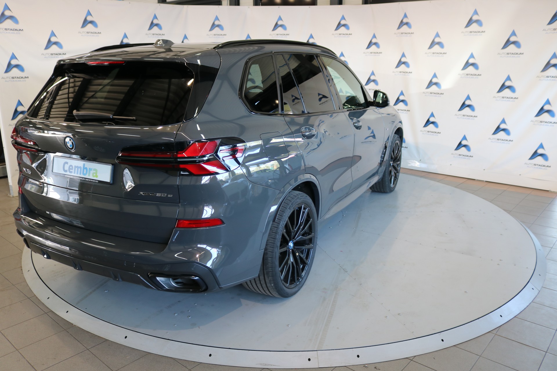 BMW X5 xDrive 50e M Sport Pro Steptronic-image-25