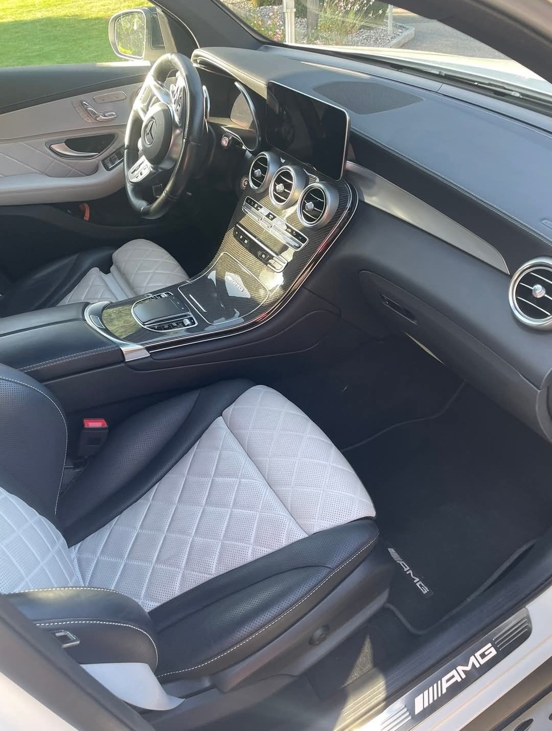 MERCEDES-BENZ GLC 63 S AMG 4m+-image-2