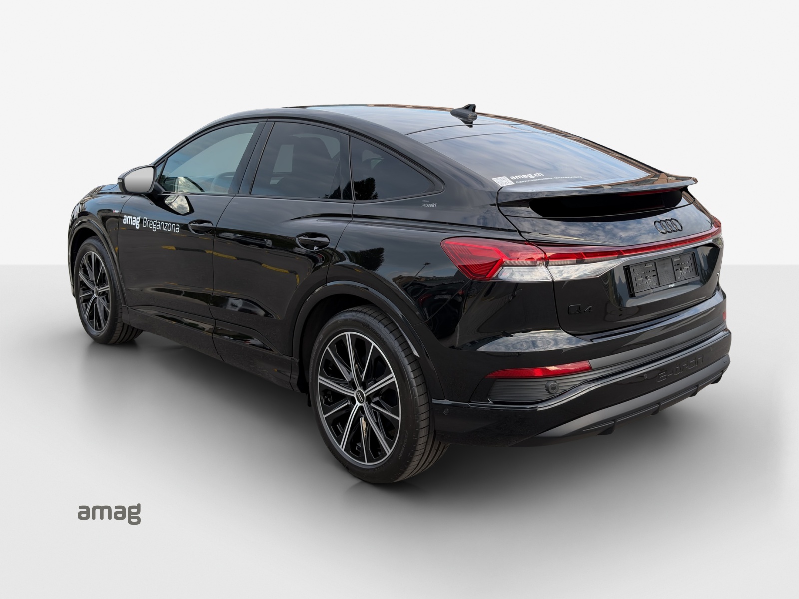 AUDI Q4 Sportback e-tron 45 Edition Swiss Ski quattro-showroom-element-2