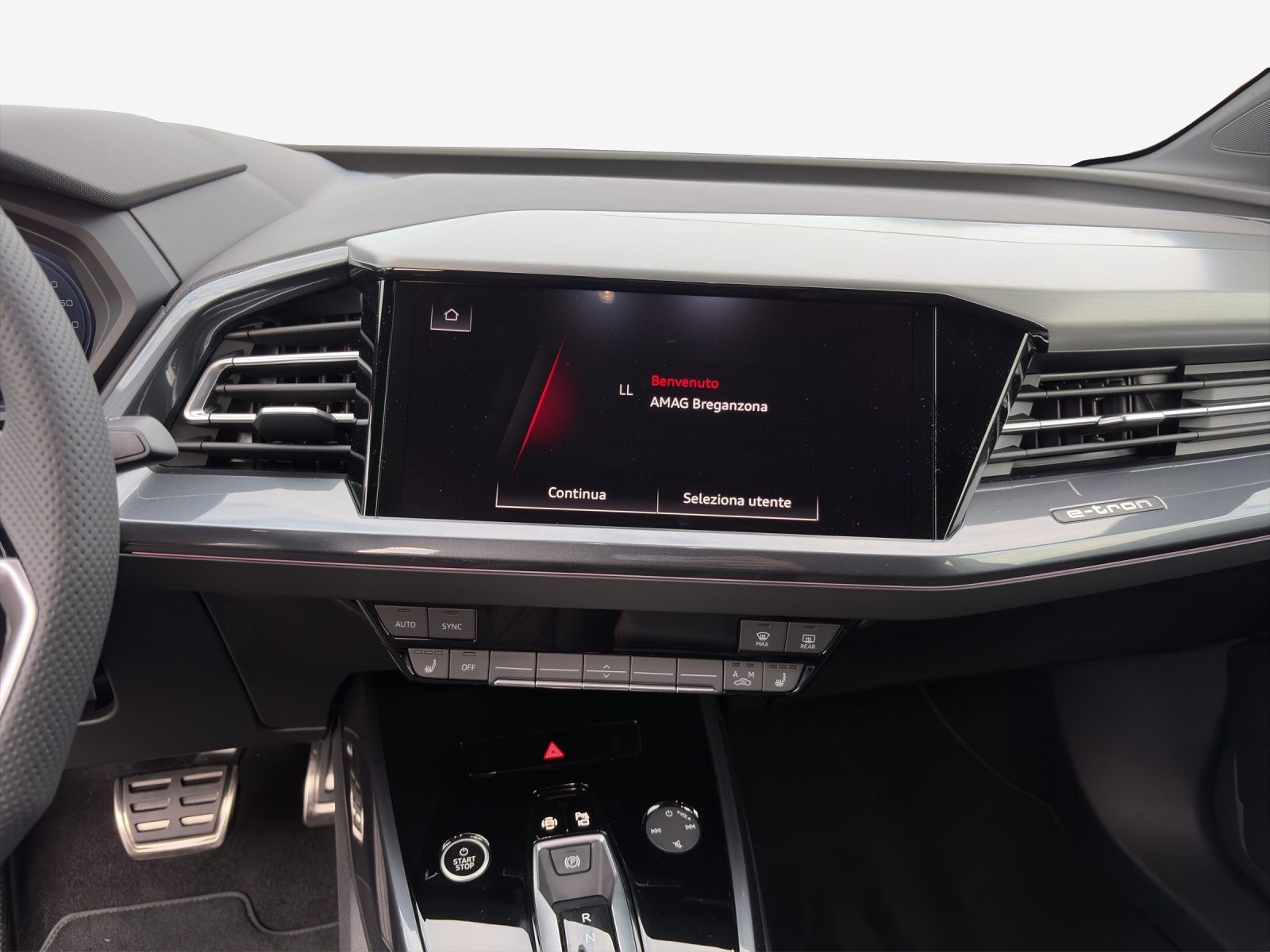 AUDI Q4 Sportback e-tron 45 Edition Swiss Ski quattro-image-10