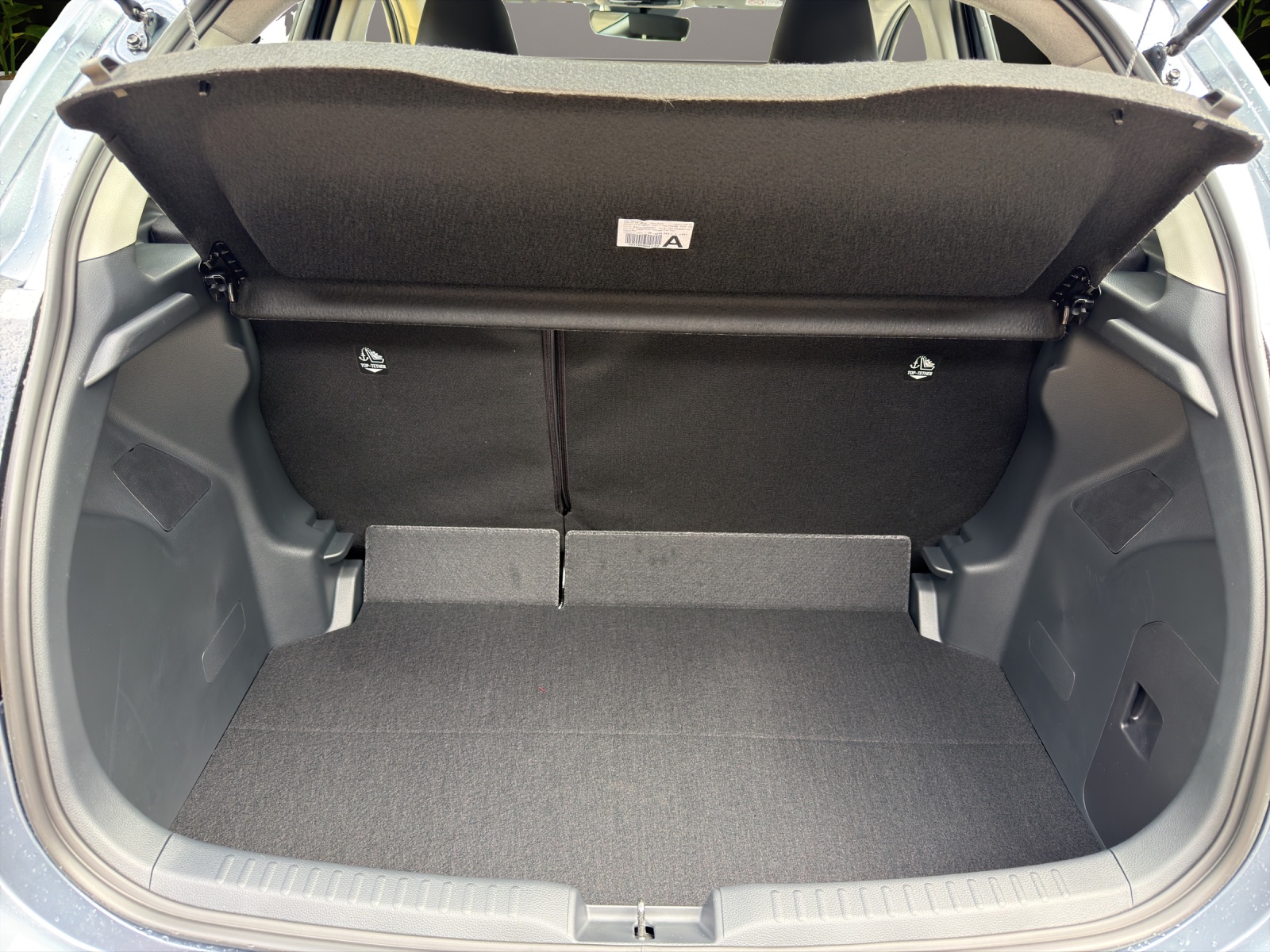 MAZDA 2 Hybrid Centre-Line-image-5