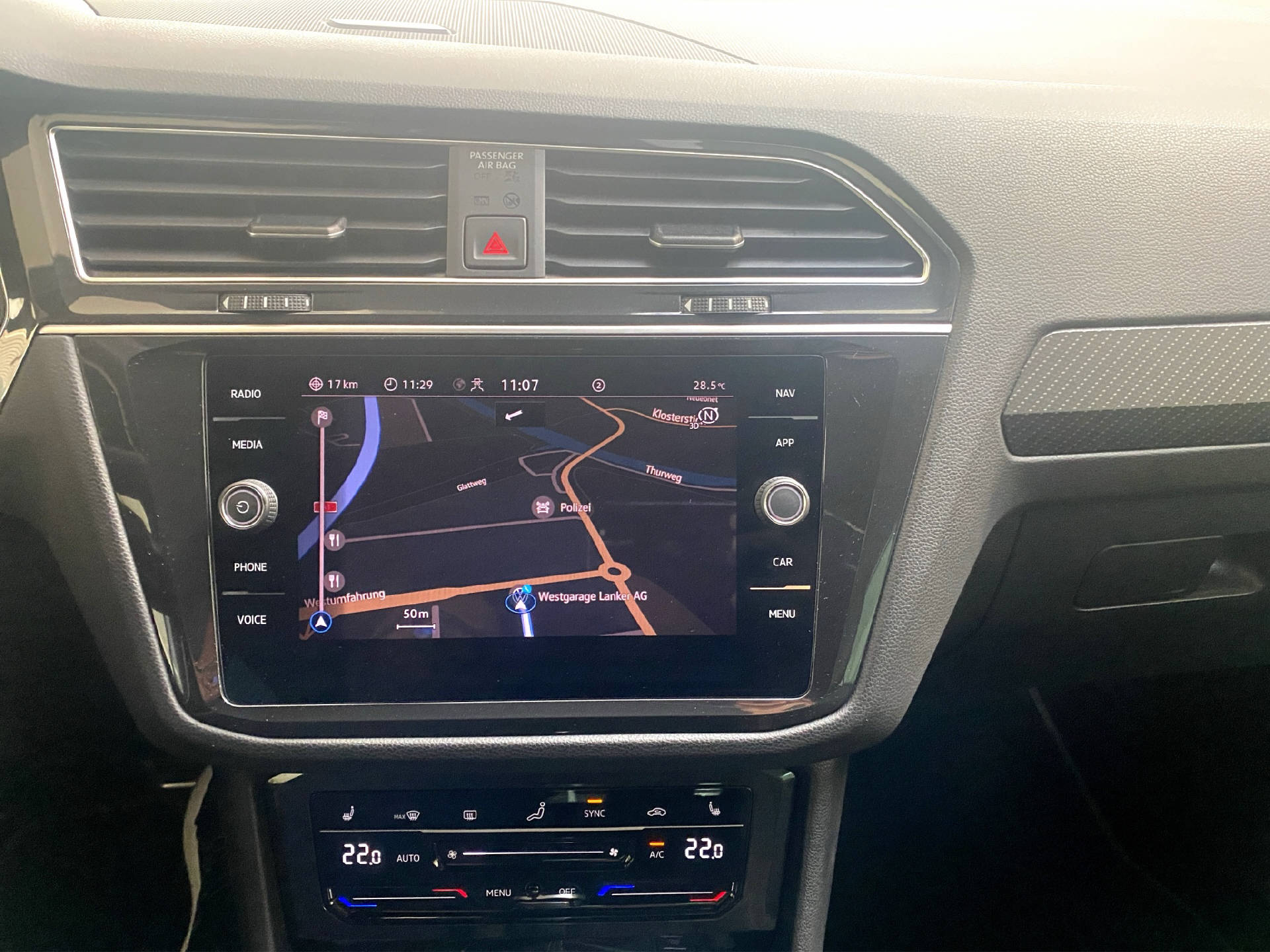 VW Tiguan 2.0 TDI SCR R-Line DSG-image-10