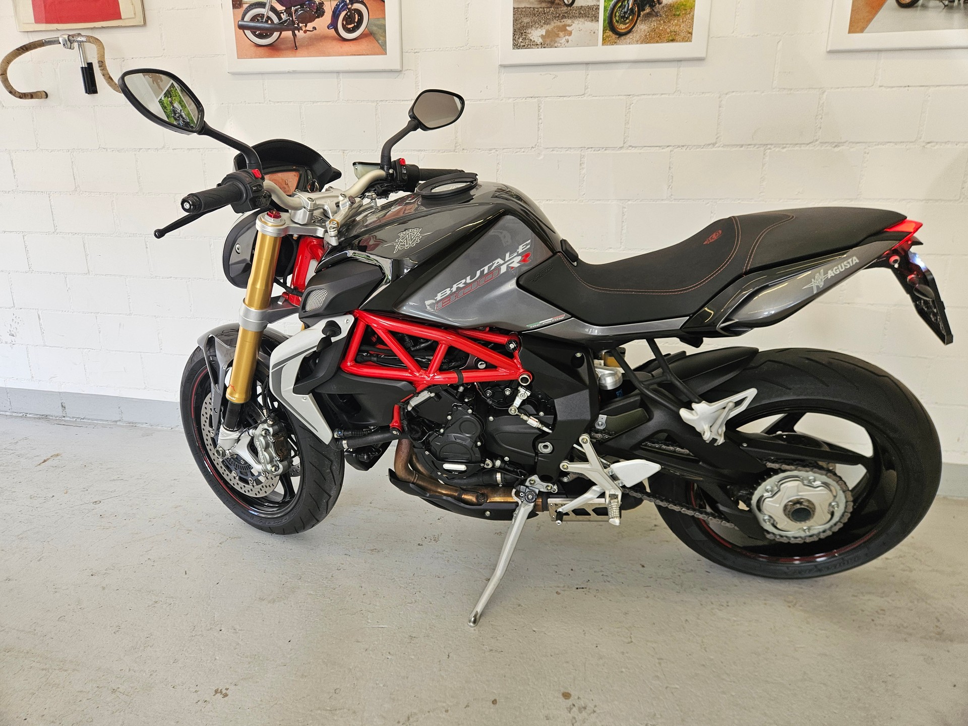 MV AGUSTA B3 Brutale 800 RR ABS-image-5