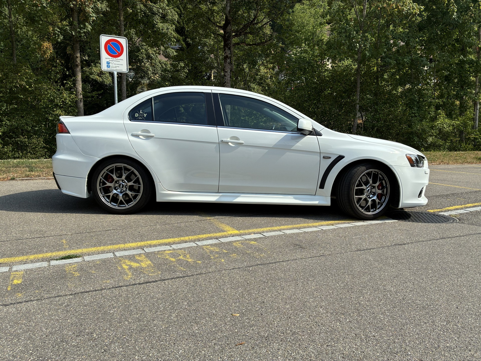 MITSUBISHI 2.0 T MIVEC Evolution MR-image-2