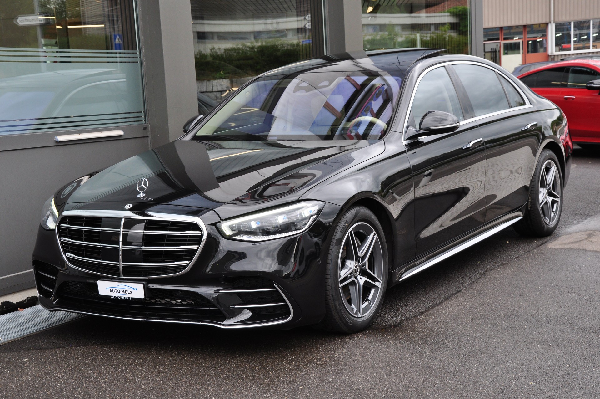 MERCEDES-BENZ S 580 L 4Matic AMG Line 9G-Tronic-showroom-element-2